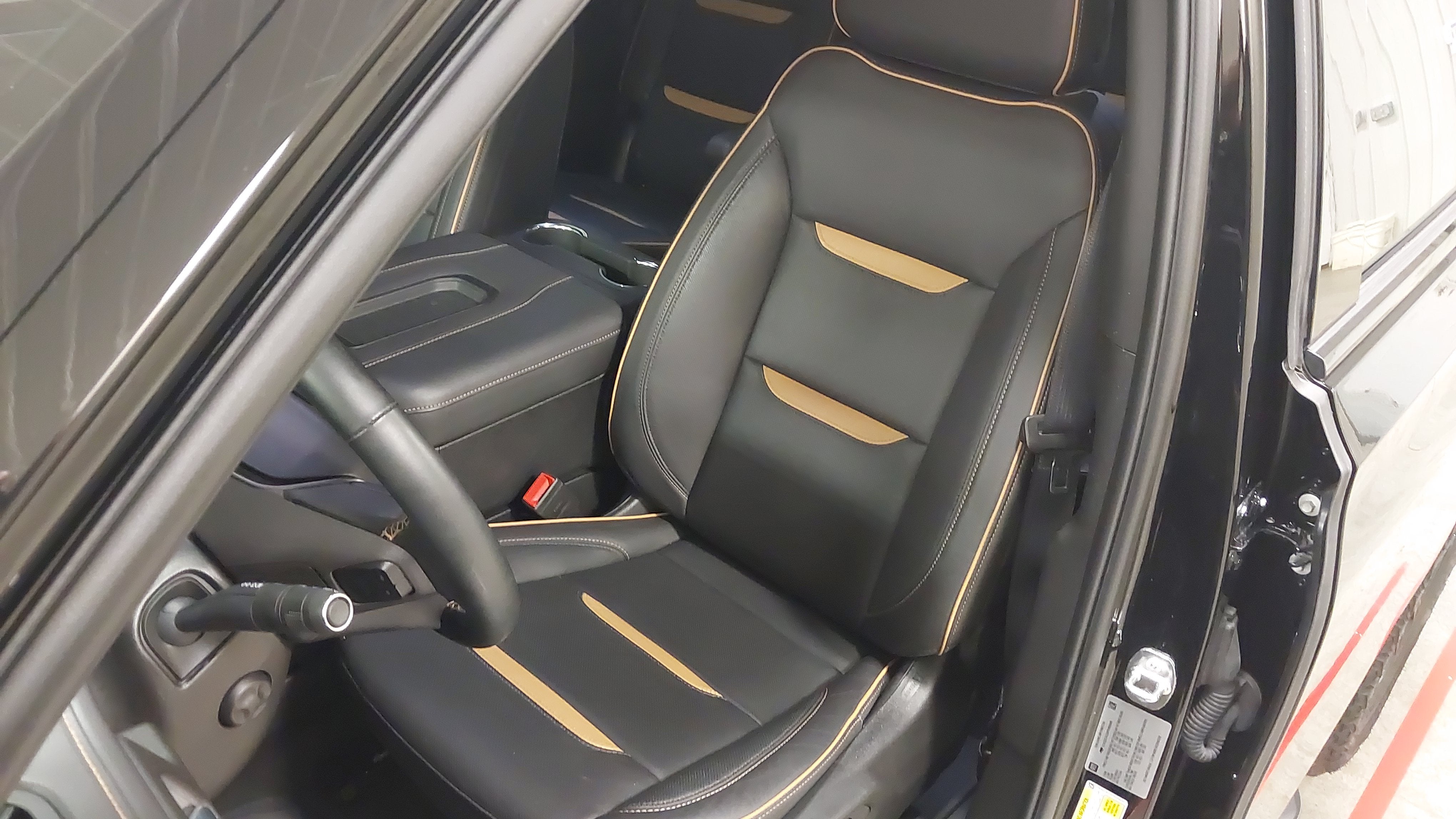2023 GMC Yukon 4WD AT4