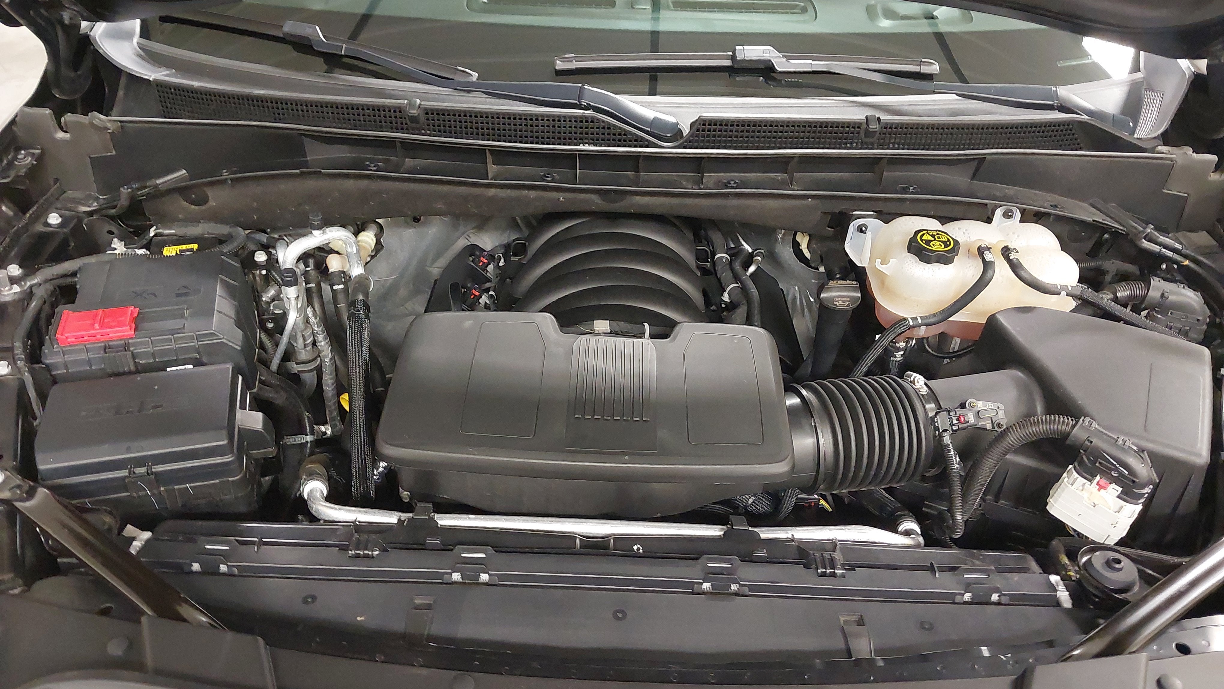 2023 GMC Yukon 4WD AT4