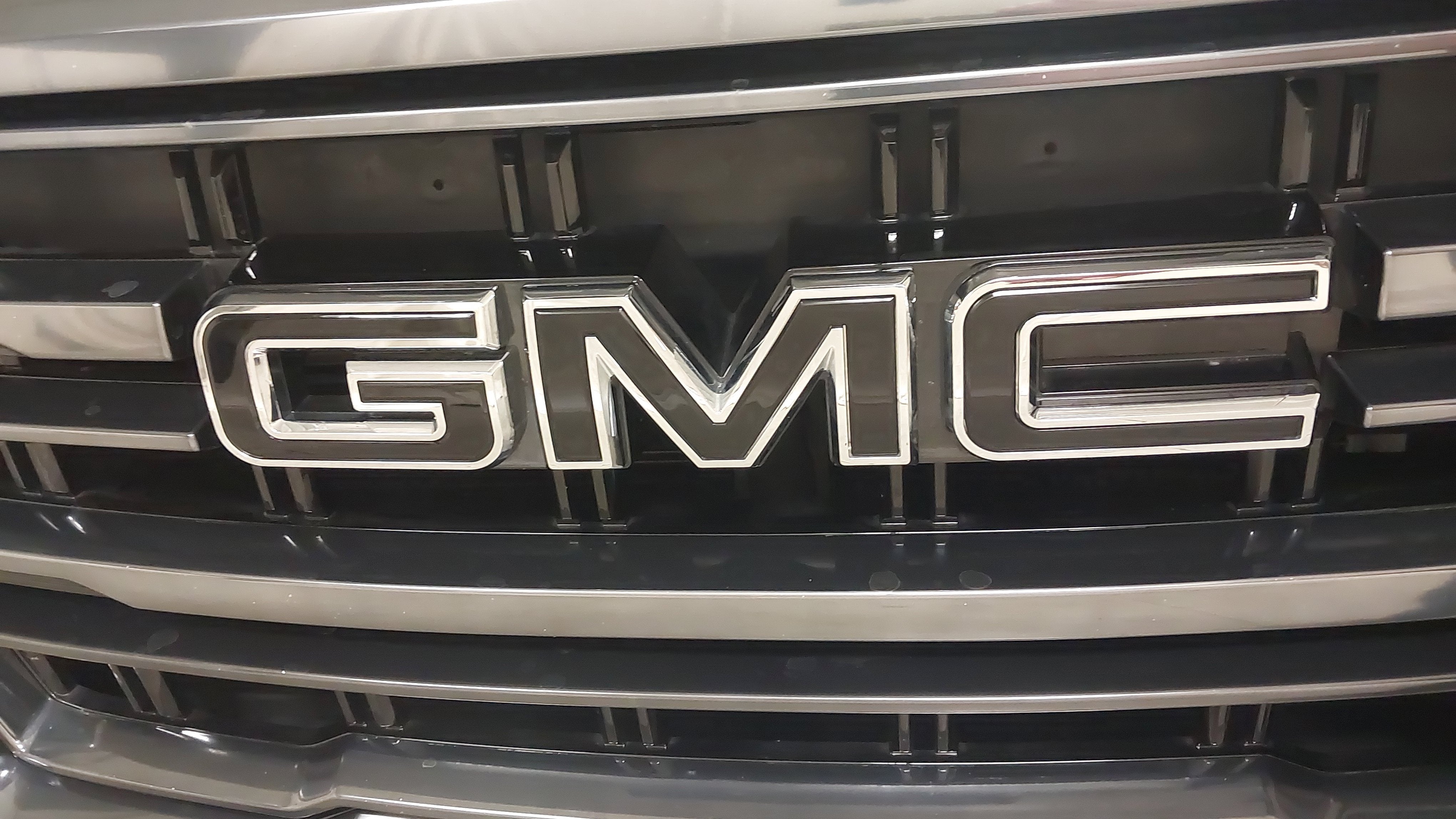 2023 GMC Yukon 4WD AT4