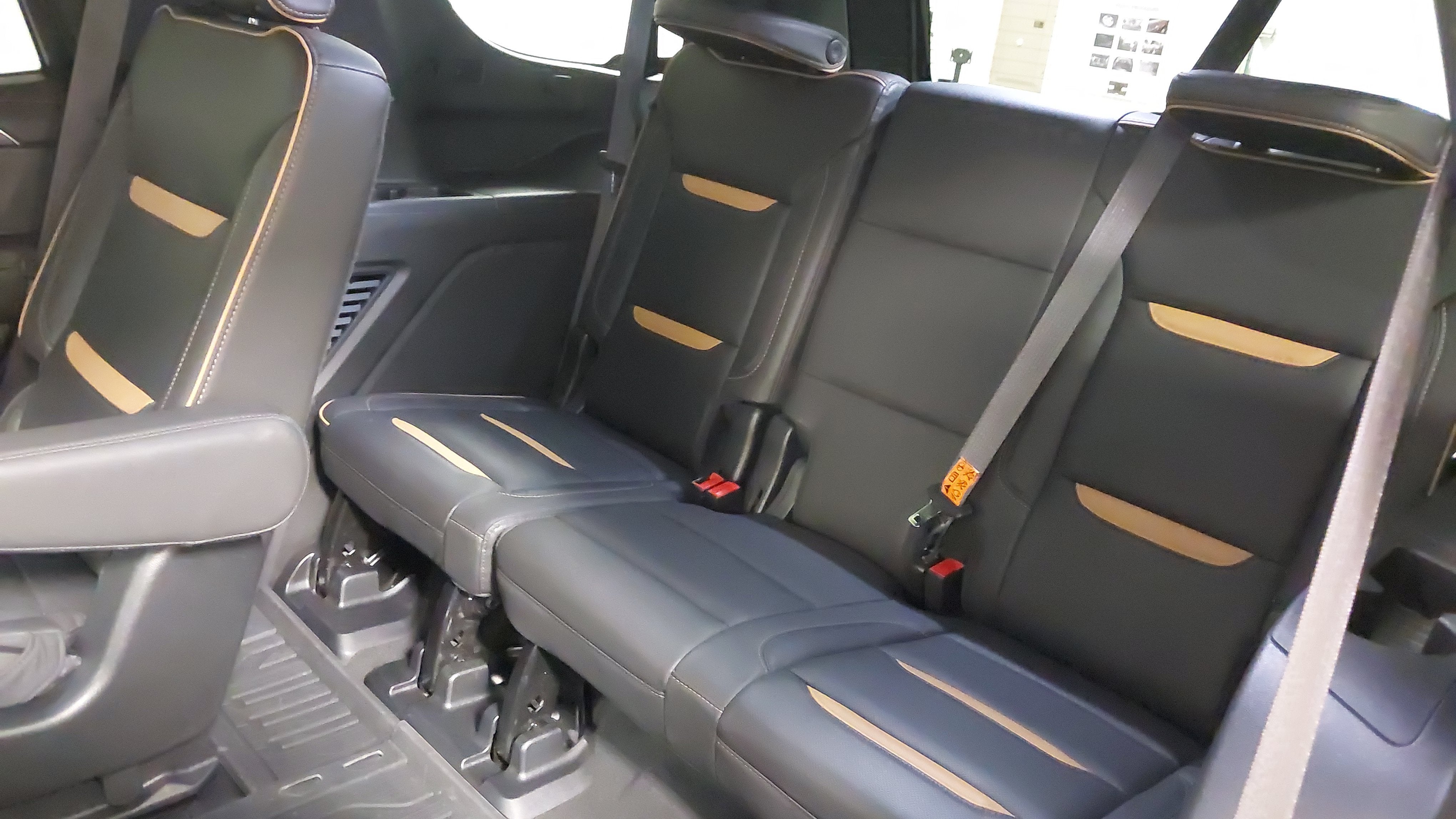 2023 GMC Yukon 4WD AT4