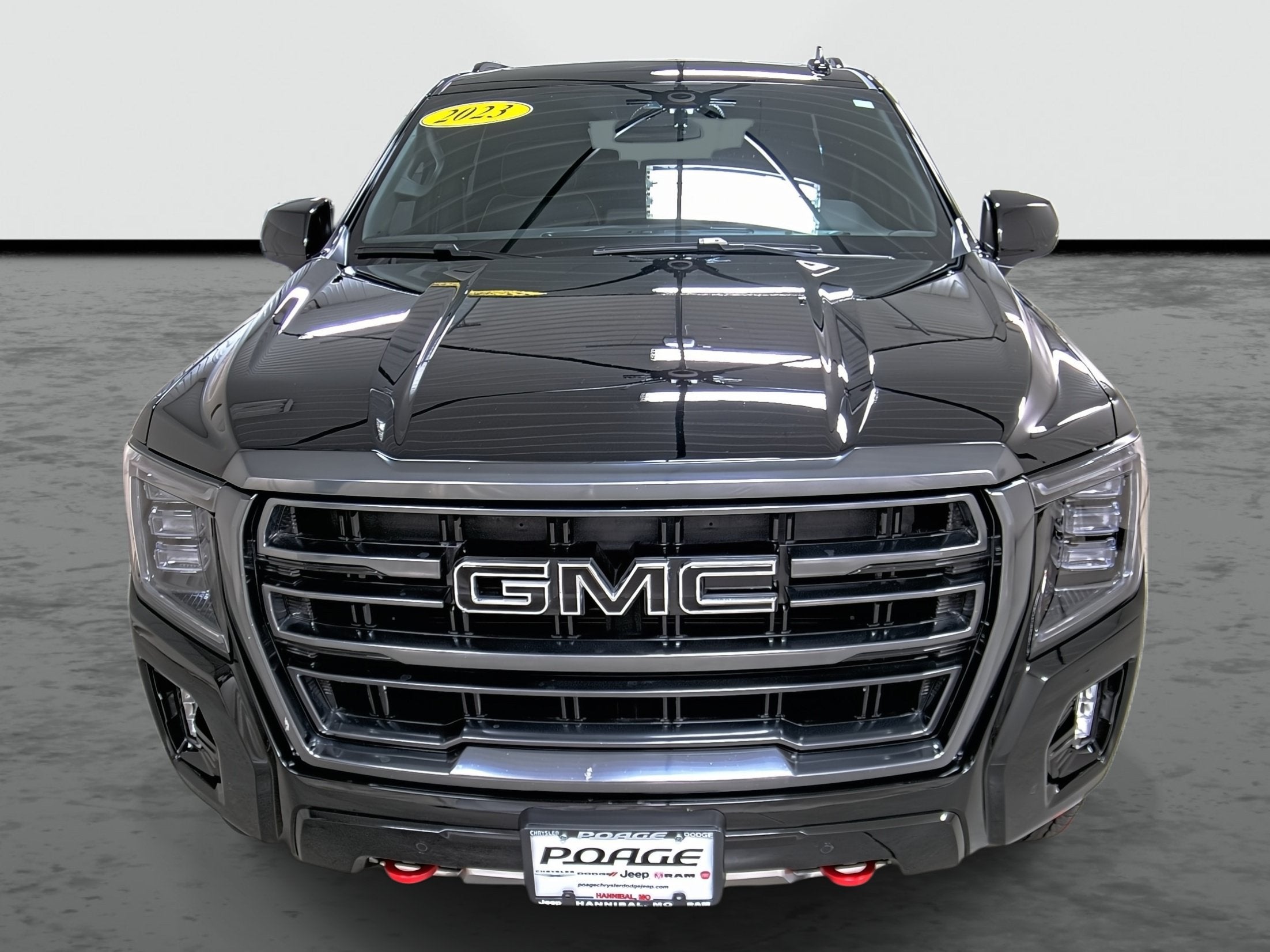 2023 GMC Yukon 4WD AT4