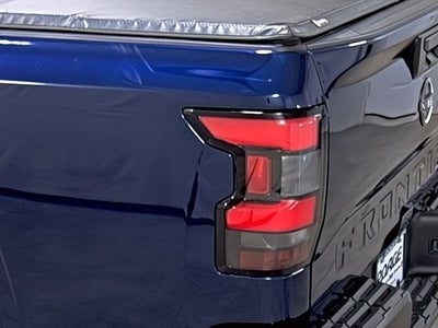 2022 Nissan Frontier Crew Cab SV 4x4