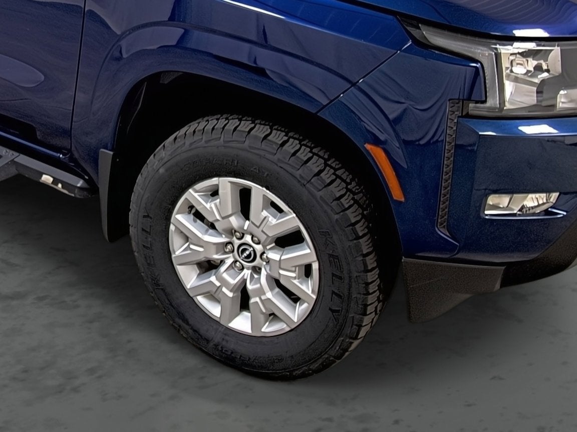 2022 Nissan Frontier Crew Cab SV 4x4