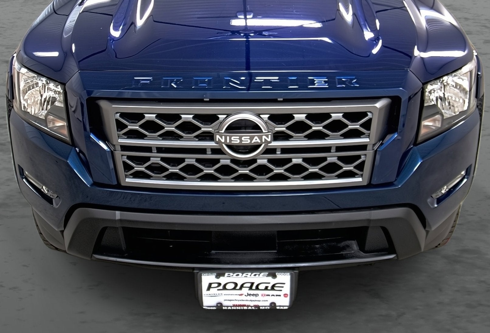 2022 Nissan Frontier Crew Cab SV 4x4