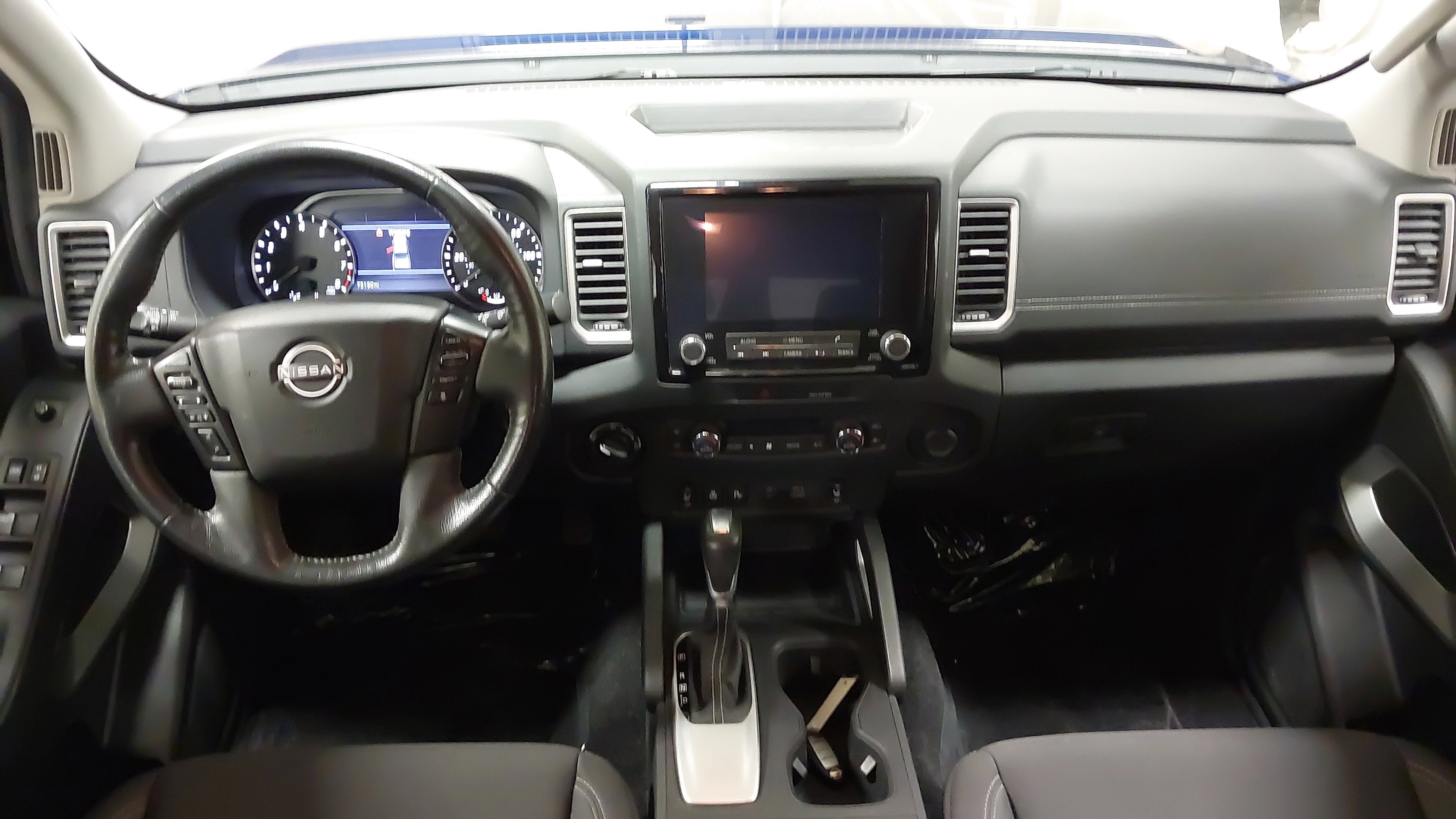 2022 Nissan Frontier Crew Cab SV 4x4