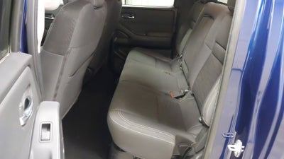 2022 Nissan Frontier Crew Cab SV 4x4