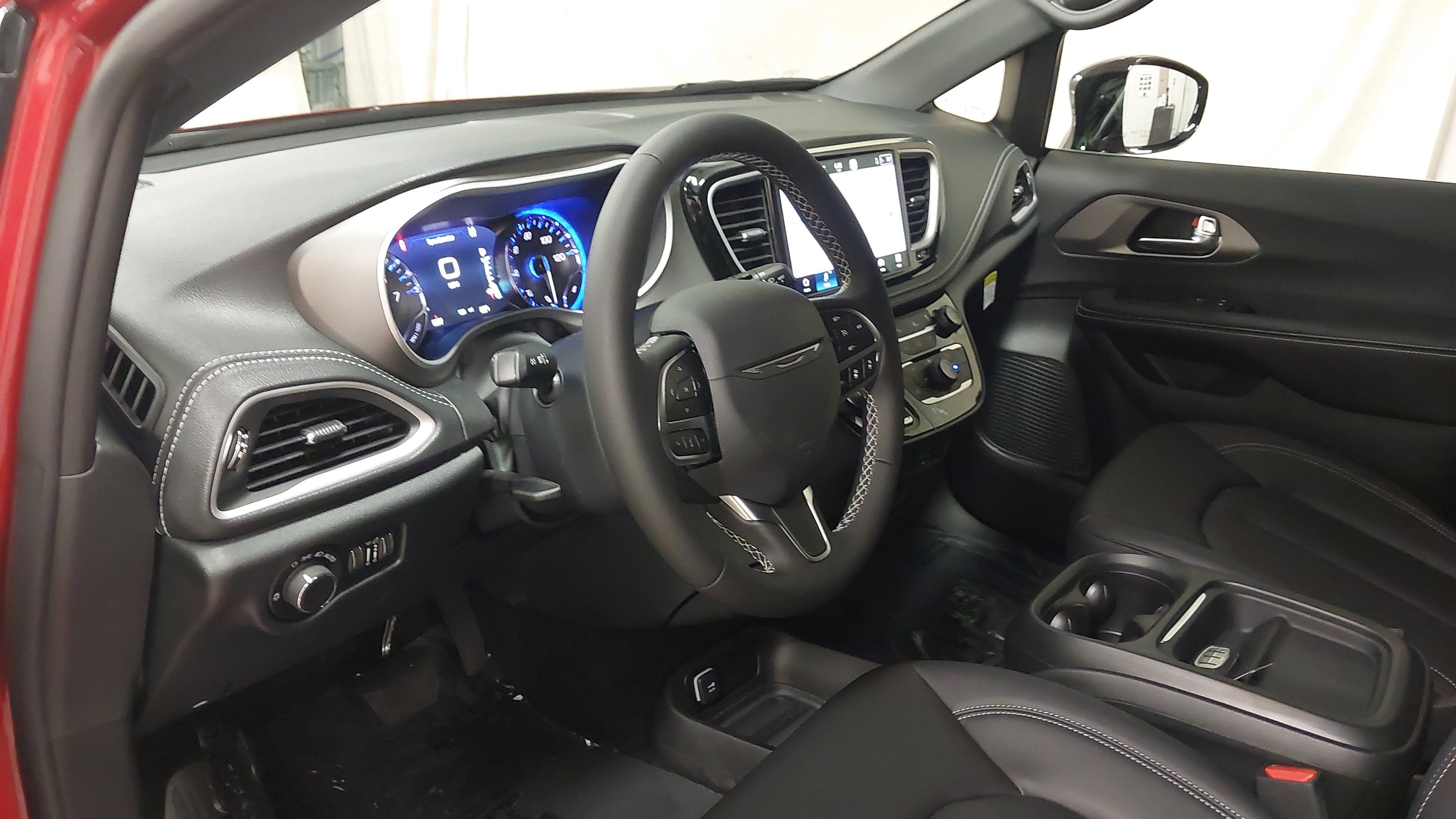 2027 Chrysler Pacifica PACIFICA SELECT