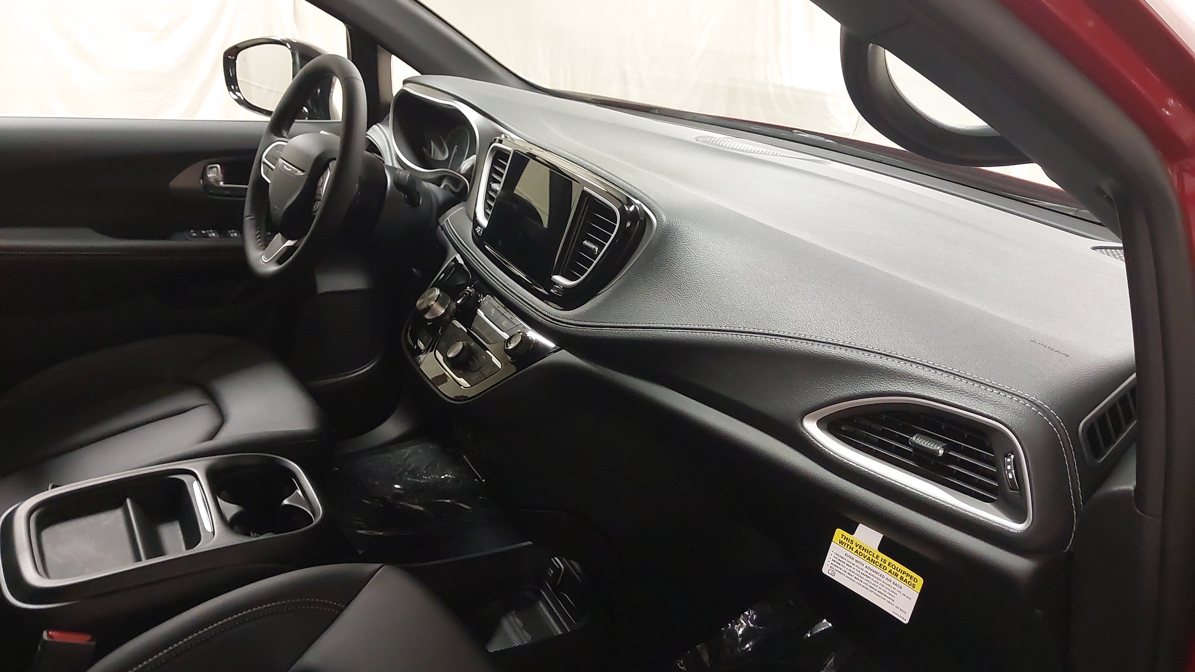 2027 Chrysler Pacifica PACIFICA SELECT