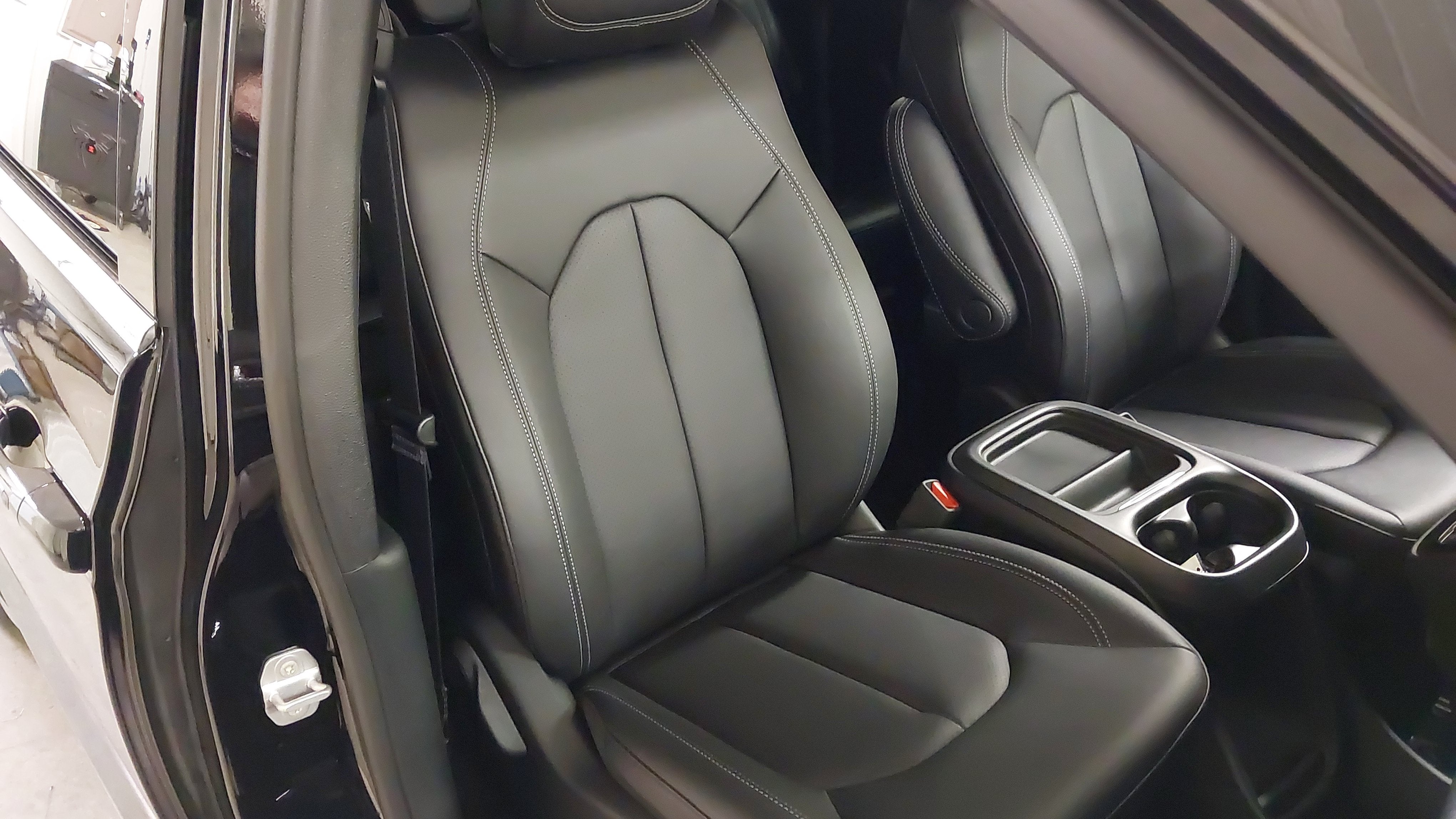 2027 Chrysler Pacifica PACIFICA SELECT