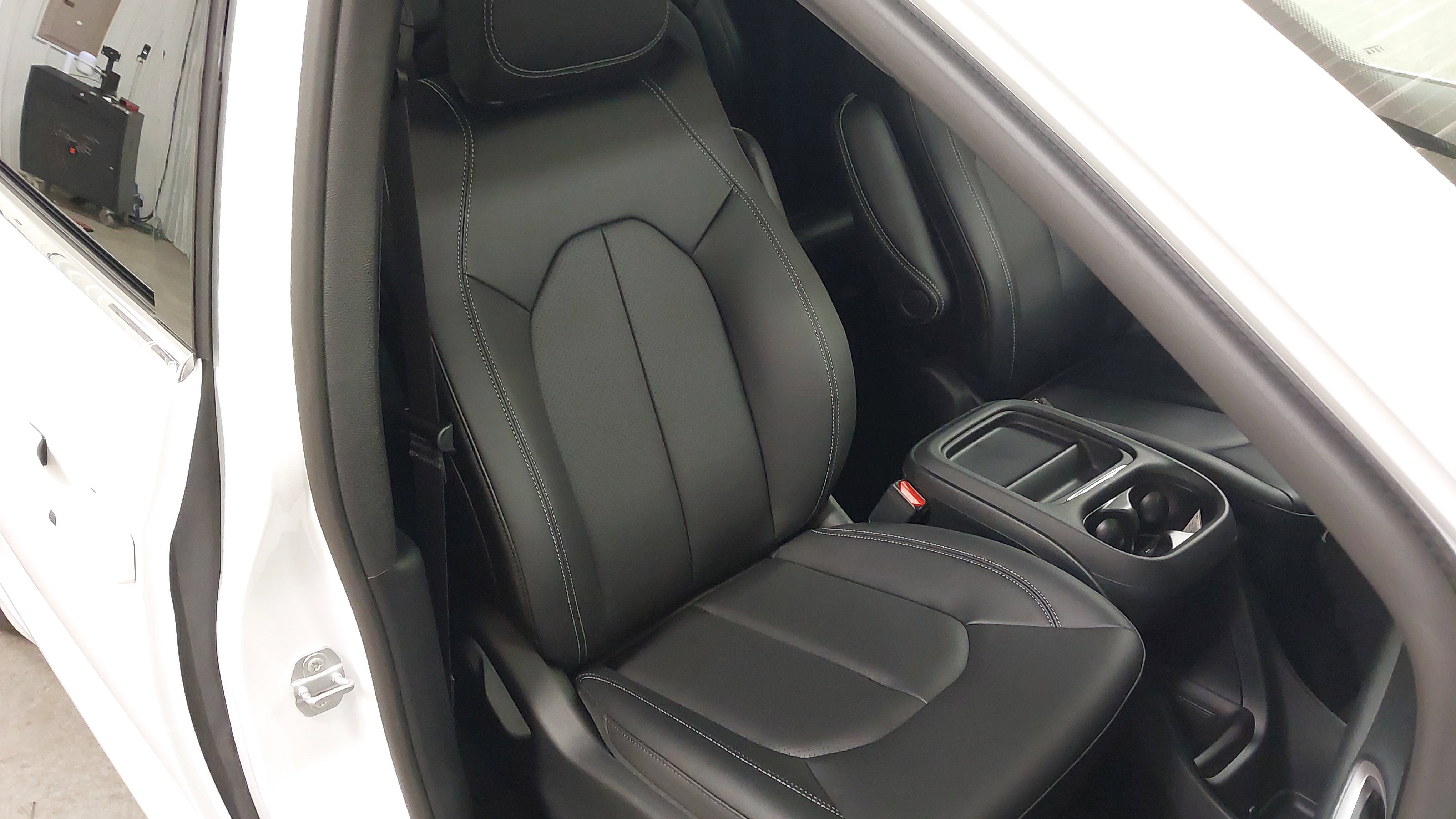 2027 Chrysler Pacifica PACIFICA SELECT