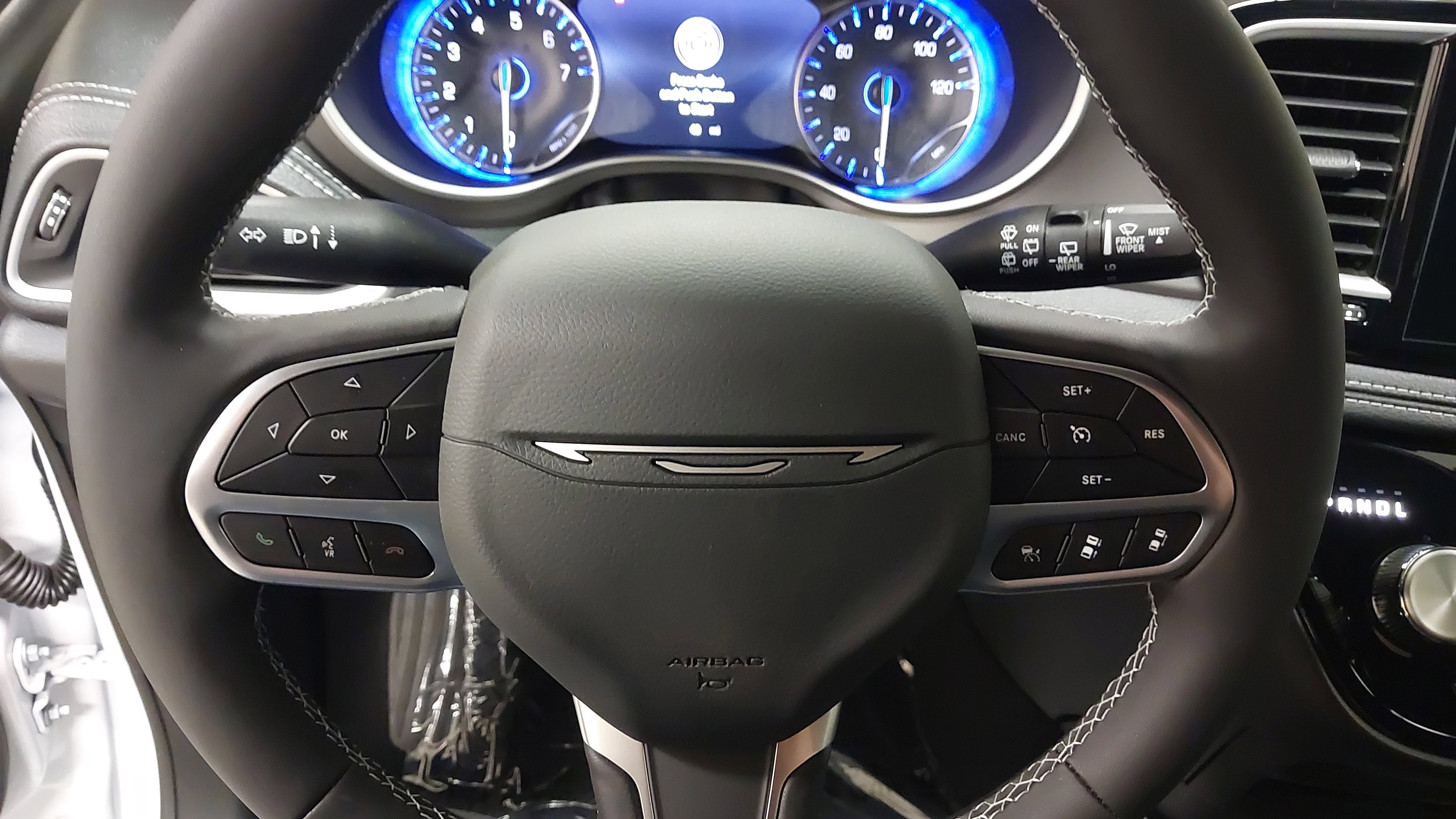 2027 Chrysler Pacifica PACIFICA SELECT