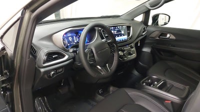 2027 Chrysler Pacifica PACIFICA SELECT