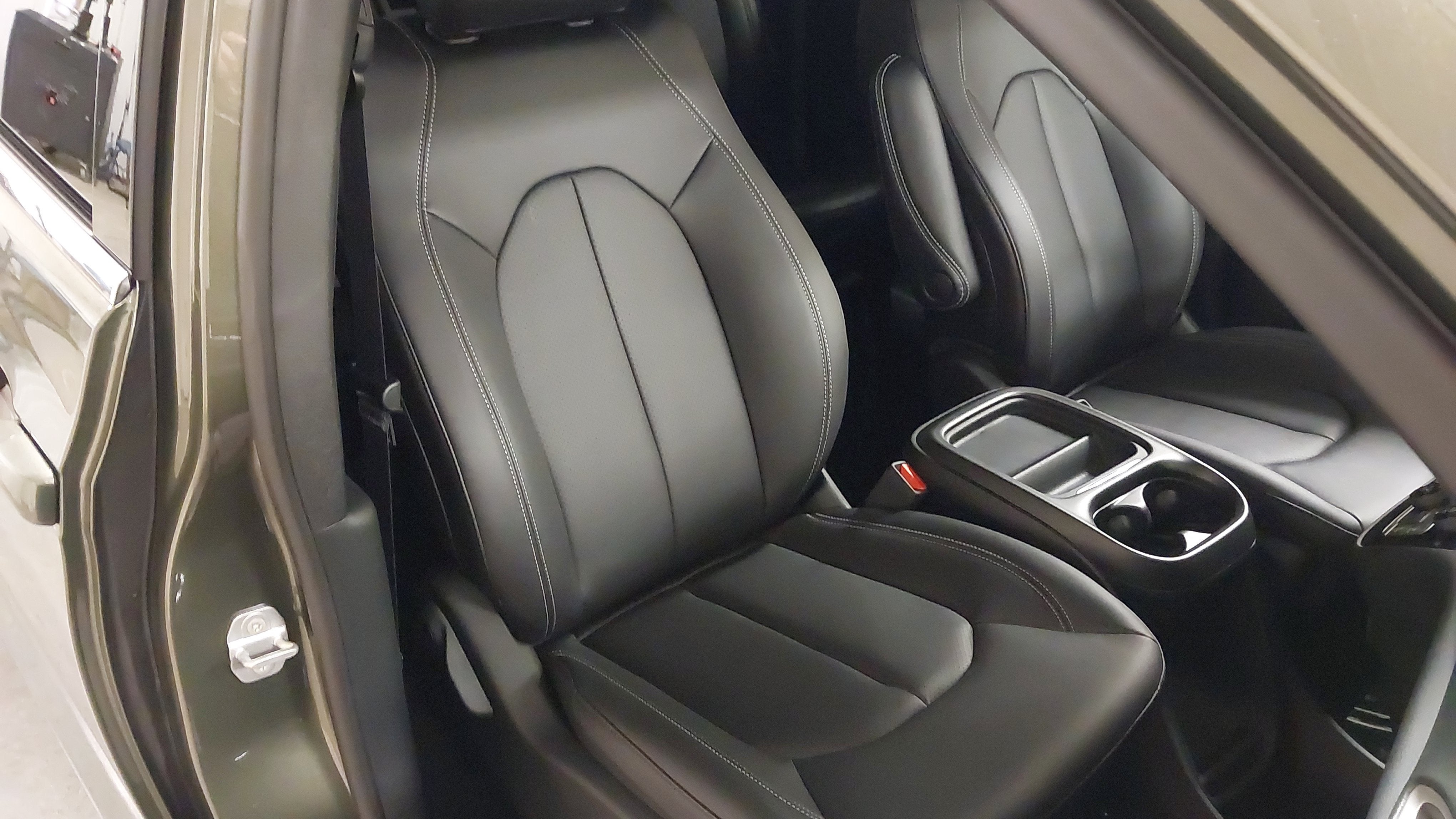 2027 Chrysler Pacifica PACIFICA SELECT
