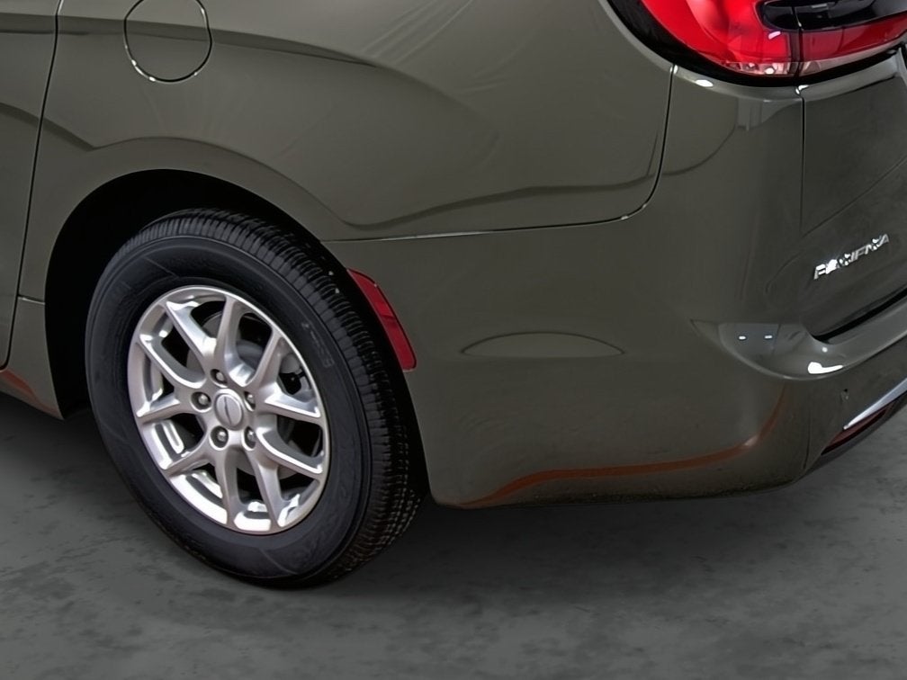 2027 Chrysler Pacifica PACIFICA SELECT