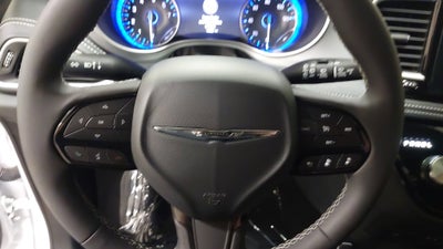 2024 Chrysler Pacifica Touring L AWD