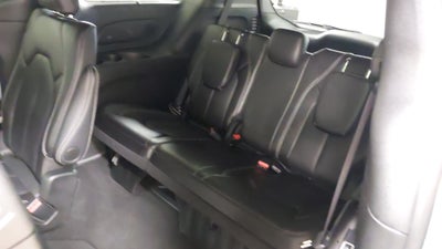 2024 Chrysler Pacifica Touring L AWD