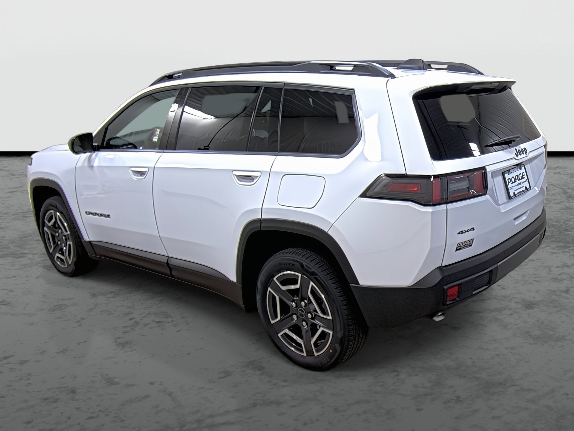 2026 Jeep Cherokee CHEROKEE LAREDO 4X4