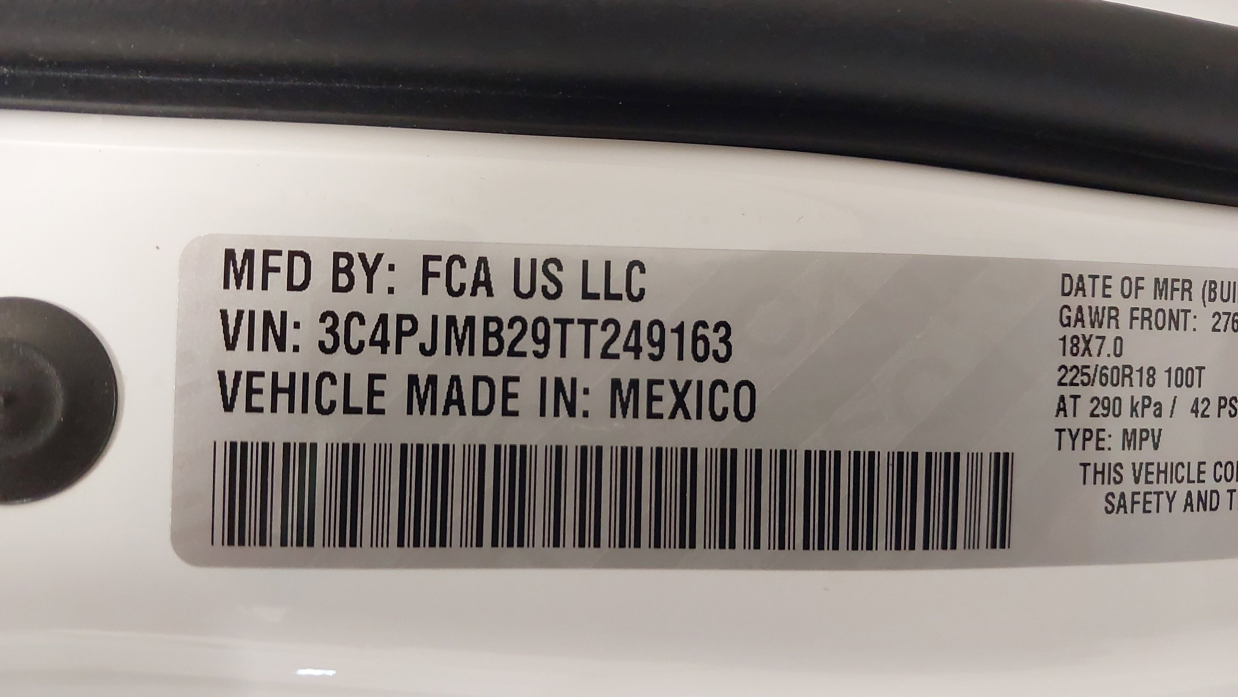 2026 Jeep Cherokee CHEROKEE LAREDO 4X4