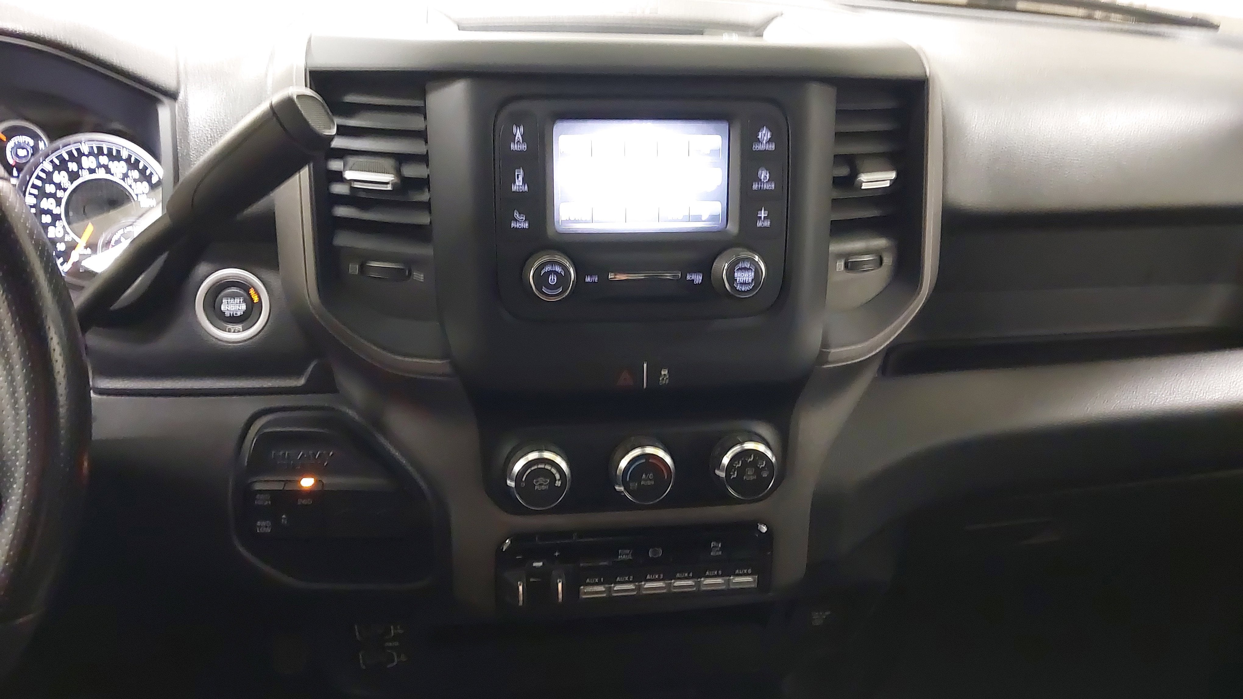 2021 RAM 3500 Tradesman Crew Cab 4x4 6'4' Box