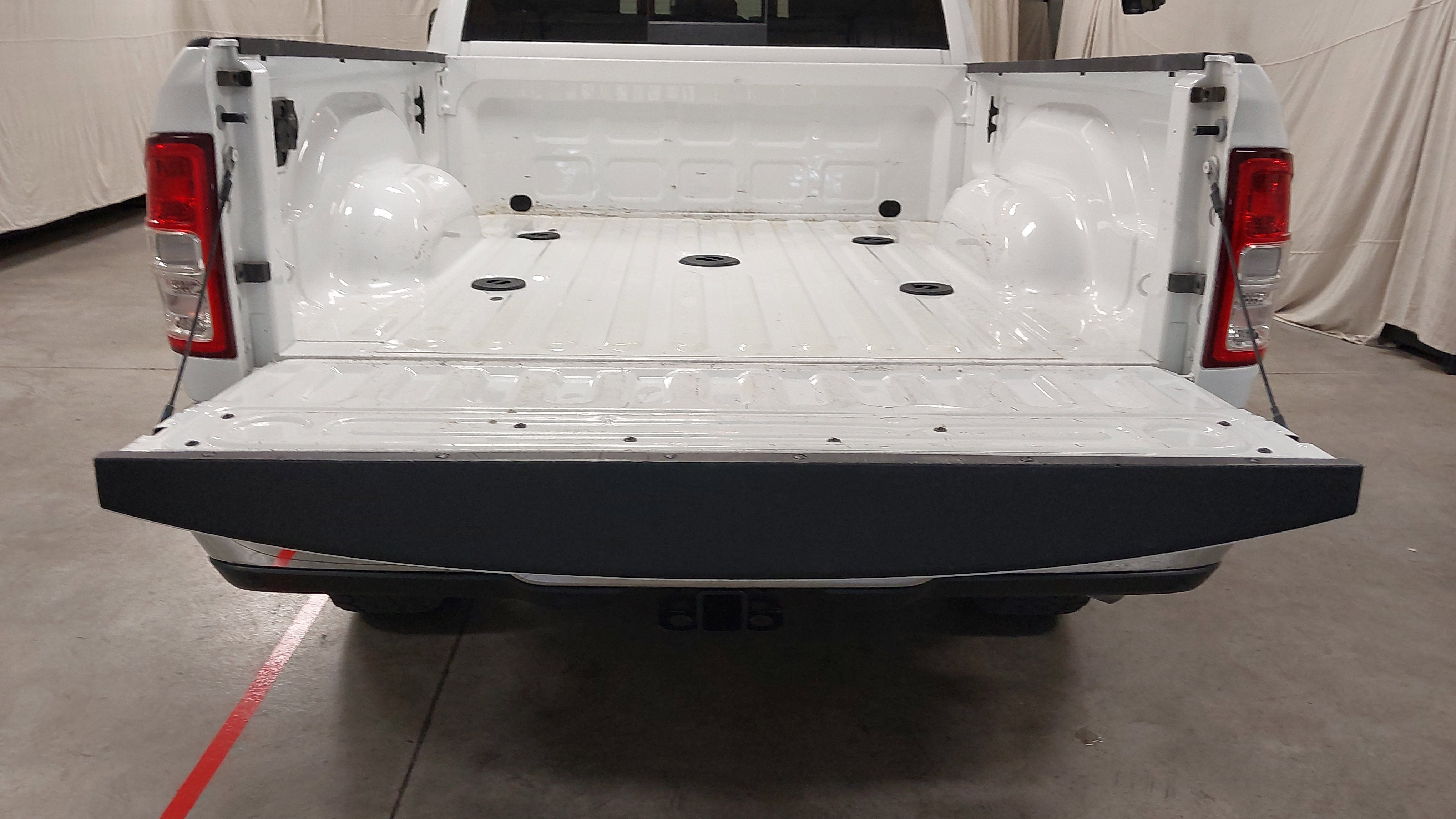 2021 RAM 3500 Tradesman Crew Cab 4x4 6'4' Box