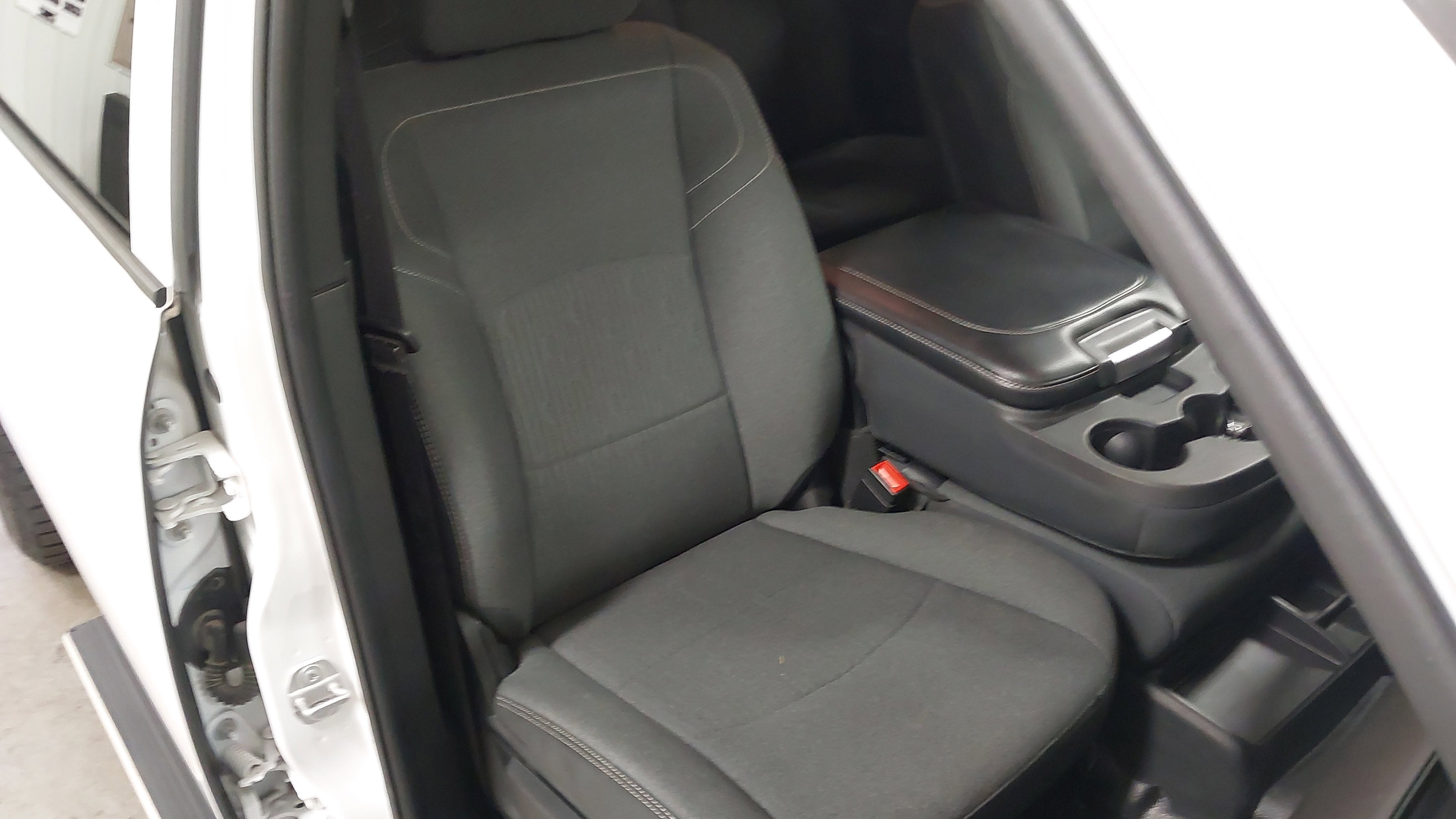 2021 RAM 3500 Tradesman Crew Cab 4x4 6'4' Box