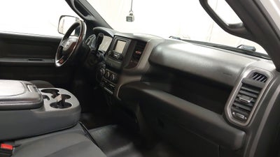 2021 RAM 3500 Tradesman Crew Cab 4x4 6'4' Box