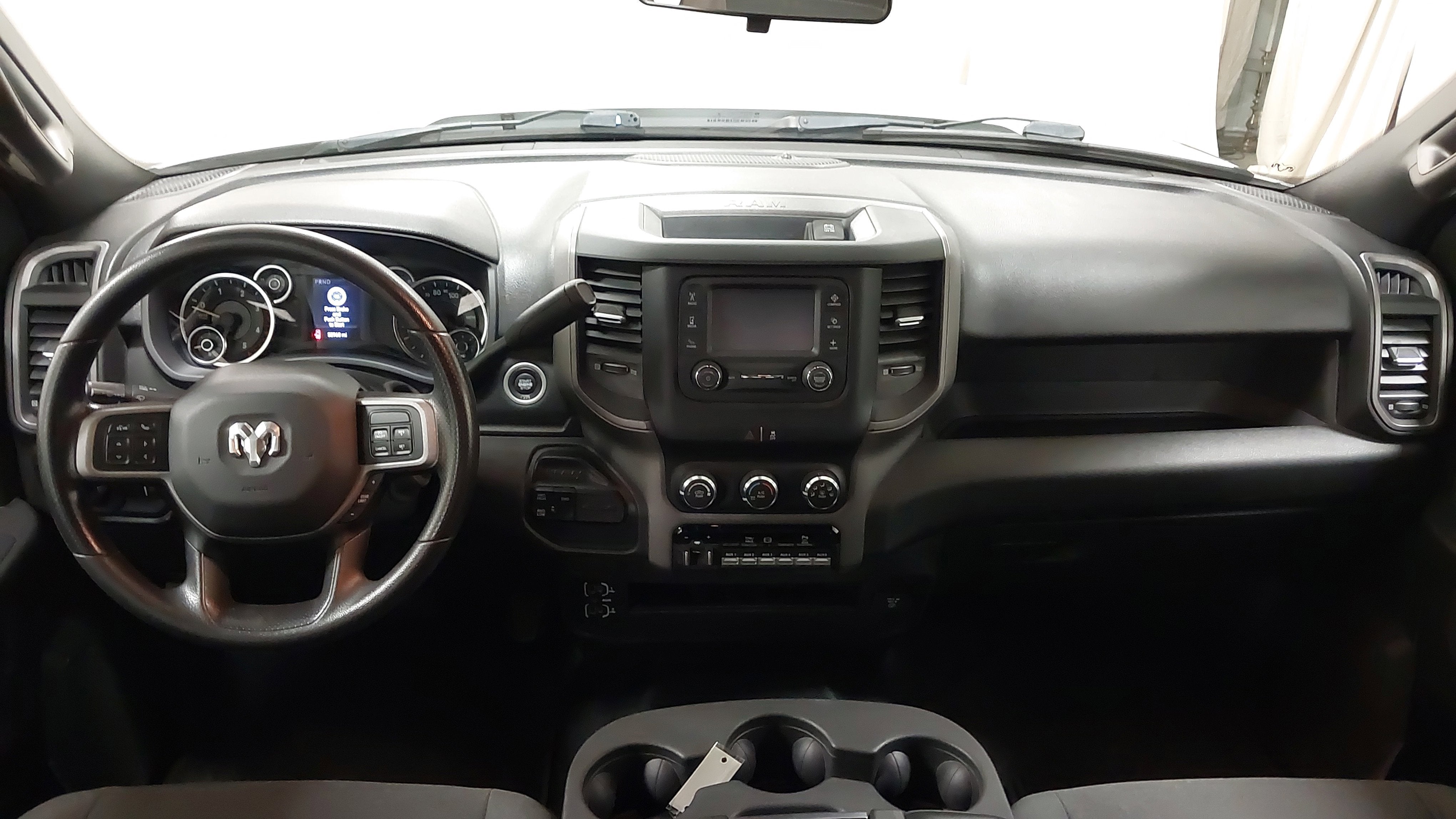 2021 RAM 3500 Tradesman Crew Cab 4x4 6'4' Box