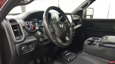 2024 RAM 3500 Tradesman Crew Cab 4x4 6'4' Box