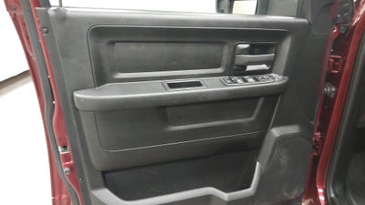 2024 RAM 3500 Tradesman Crew Cab 4x4 6'4' Box