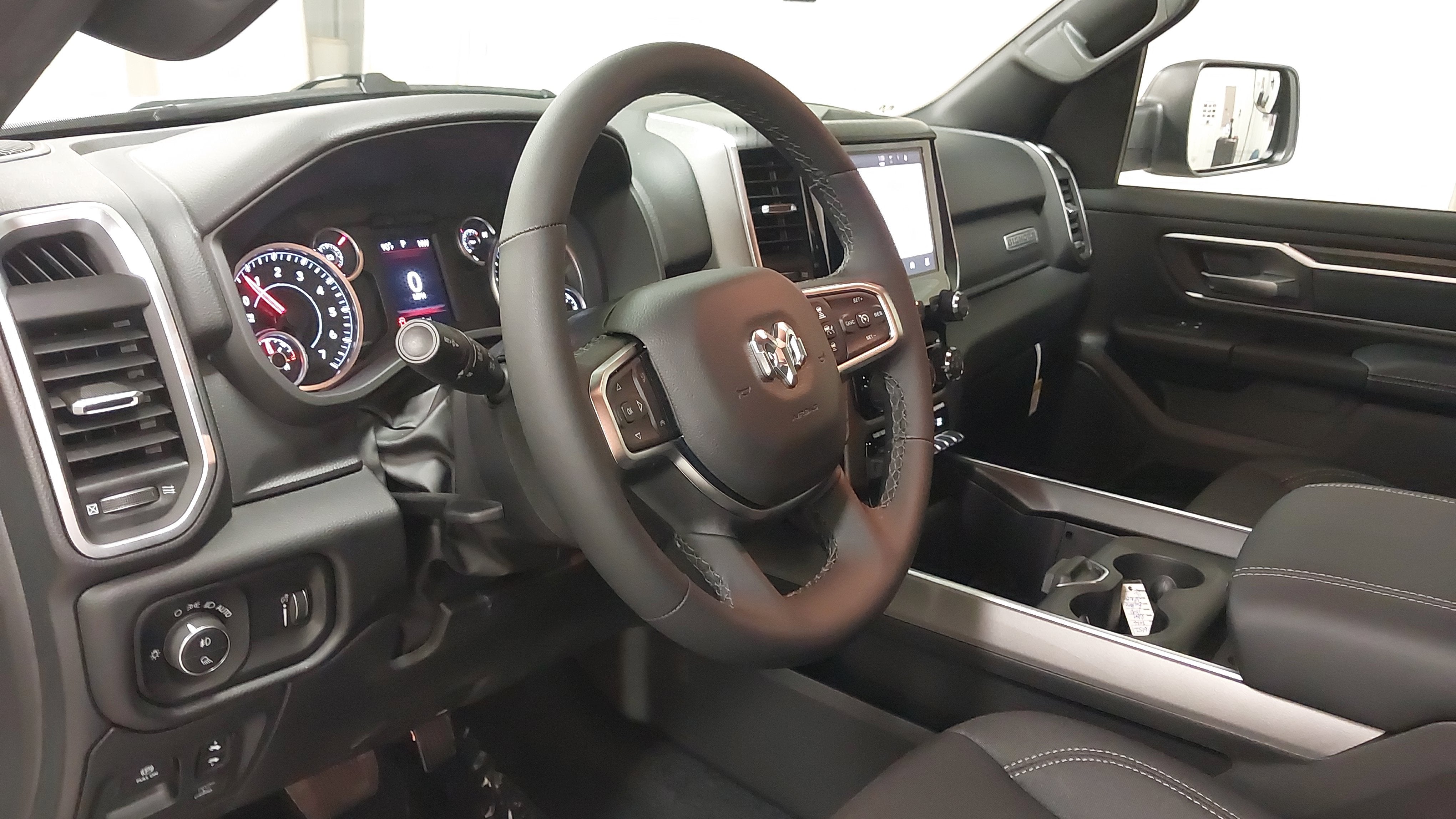 2026 RAM 1500 Big Horn/Lone Star - Photo 18