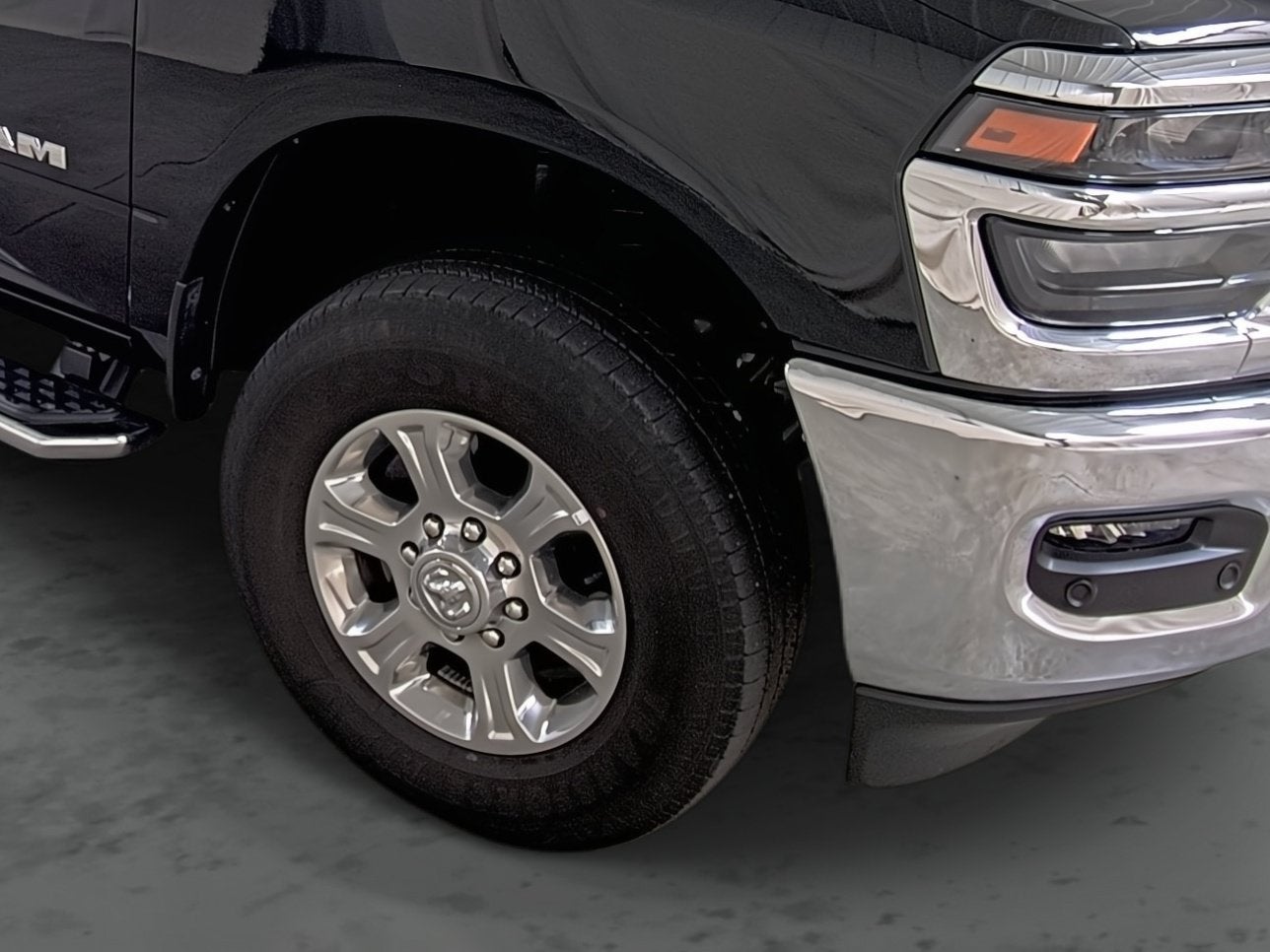 2025 RAM 2500 Big Horn Crew Cab 4x4 6'4' Box