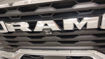 2025 RAM 2500 Big Horn Crew Cab 4x4 6'4' Box