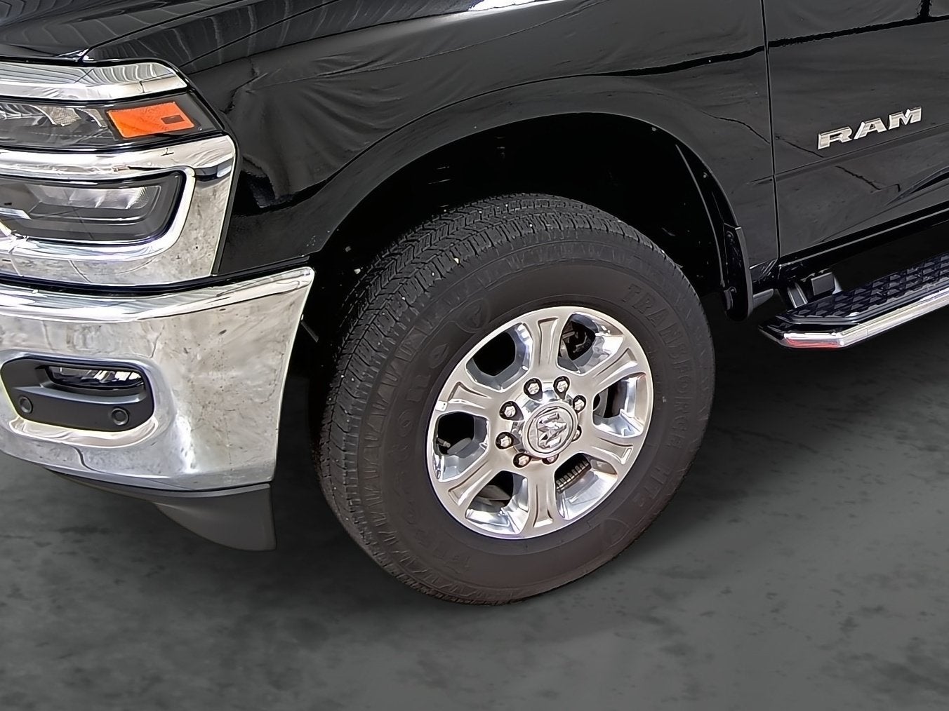 2025 RAM 2500 Big Horn Crew Cab 4x4 6'4' Box