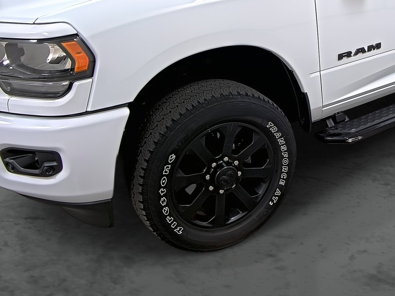 2024 RAM 2500 Big Horn Crew Cab 4x4 6'4' Box