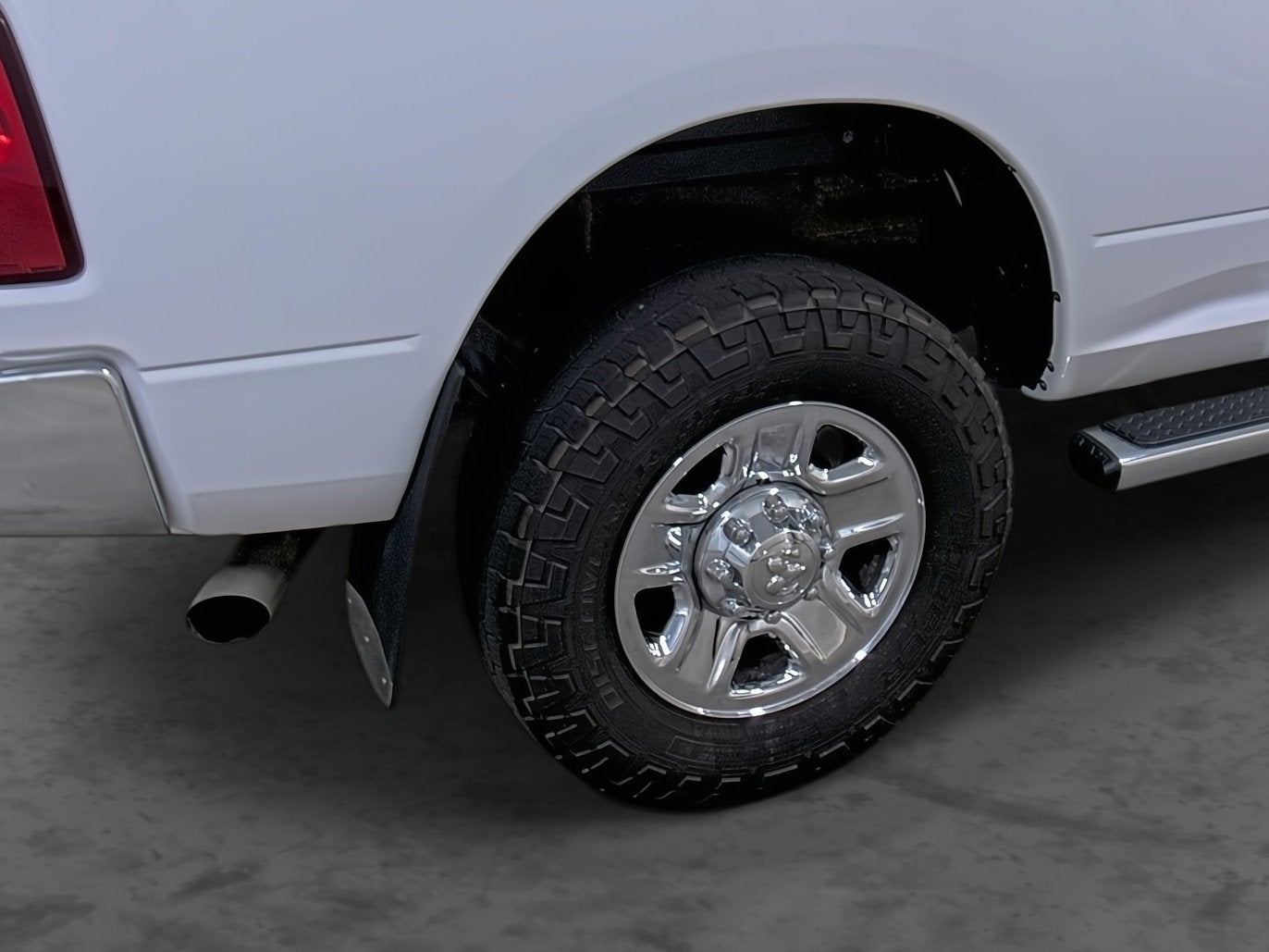2017 RAM 2500 SLT Crew Cab 4x4 6'4' Box