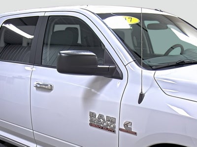 2017 RAM 2500 SLT Crew Cab 4x4 6'4' Box