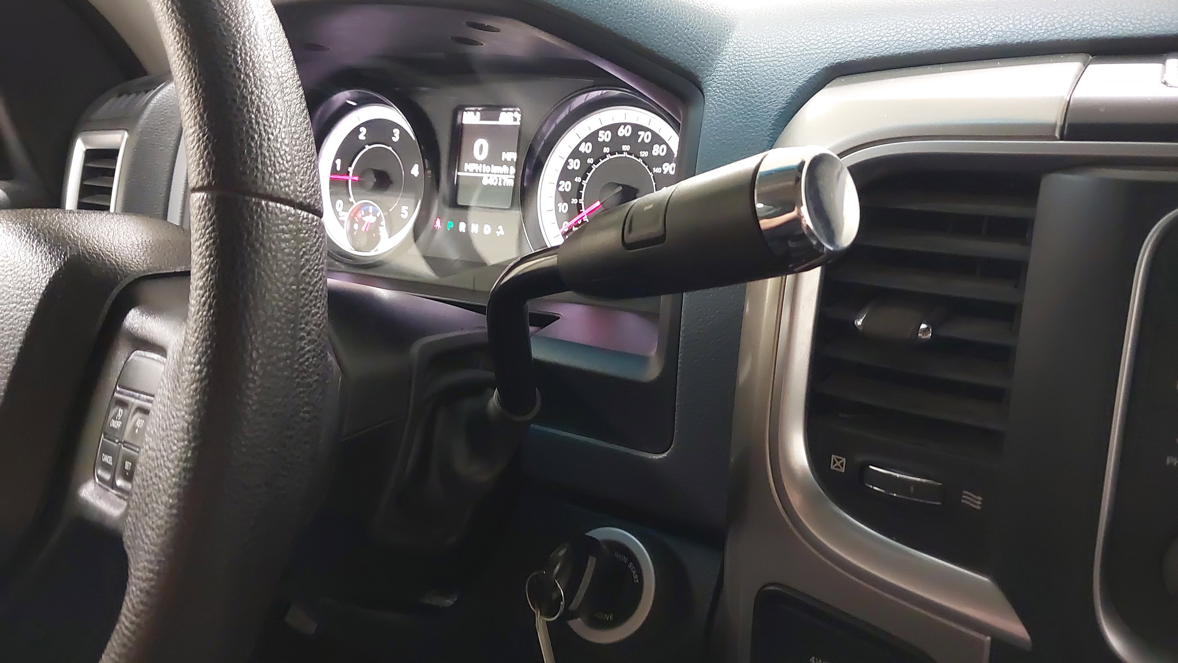 2017 RAM 2500 SLT Crew Cab 4x4 6'4' Box