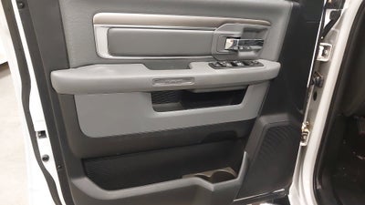 2017 RAM 2500 SLT Crew Cab 4x4 6'4' Box