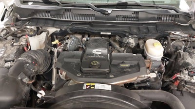 2017 RAM 2500 SLT Crew Cab 4x4 6'4' Box