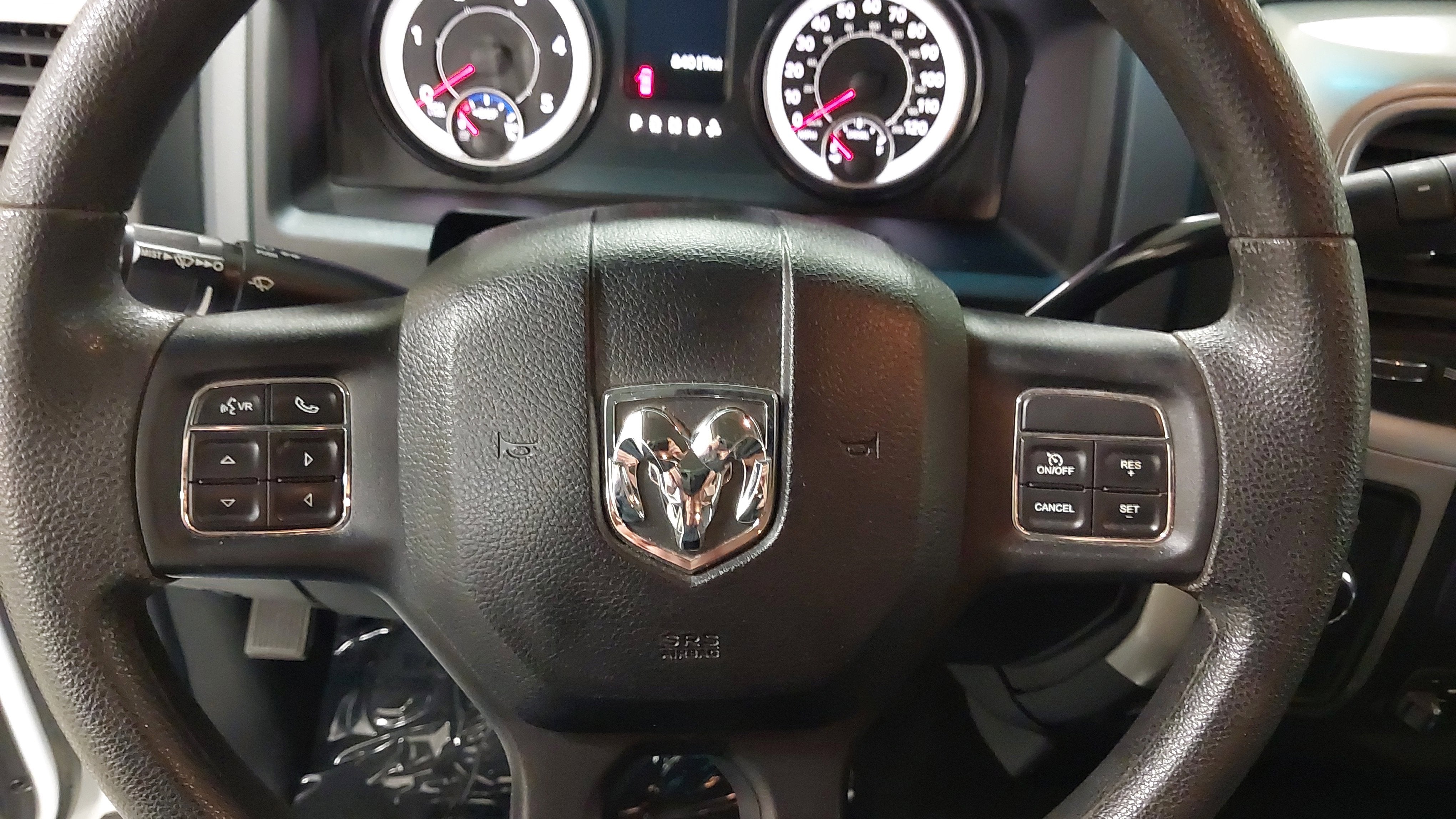 2017 RAM 2500 SLT Crew Cab 4x4 6'4' Box