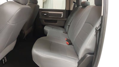 2017 RAM 2500 SLT Crew Cab 4x4 6'4' Box