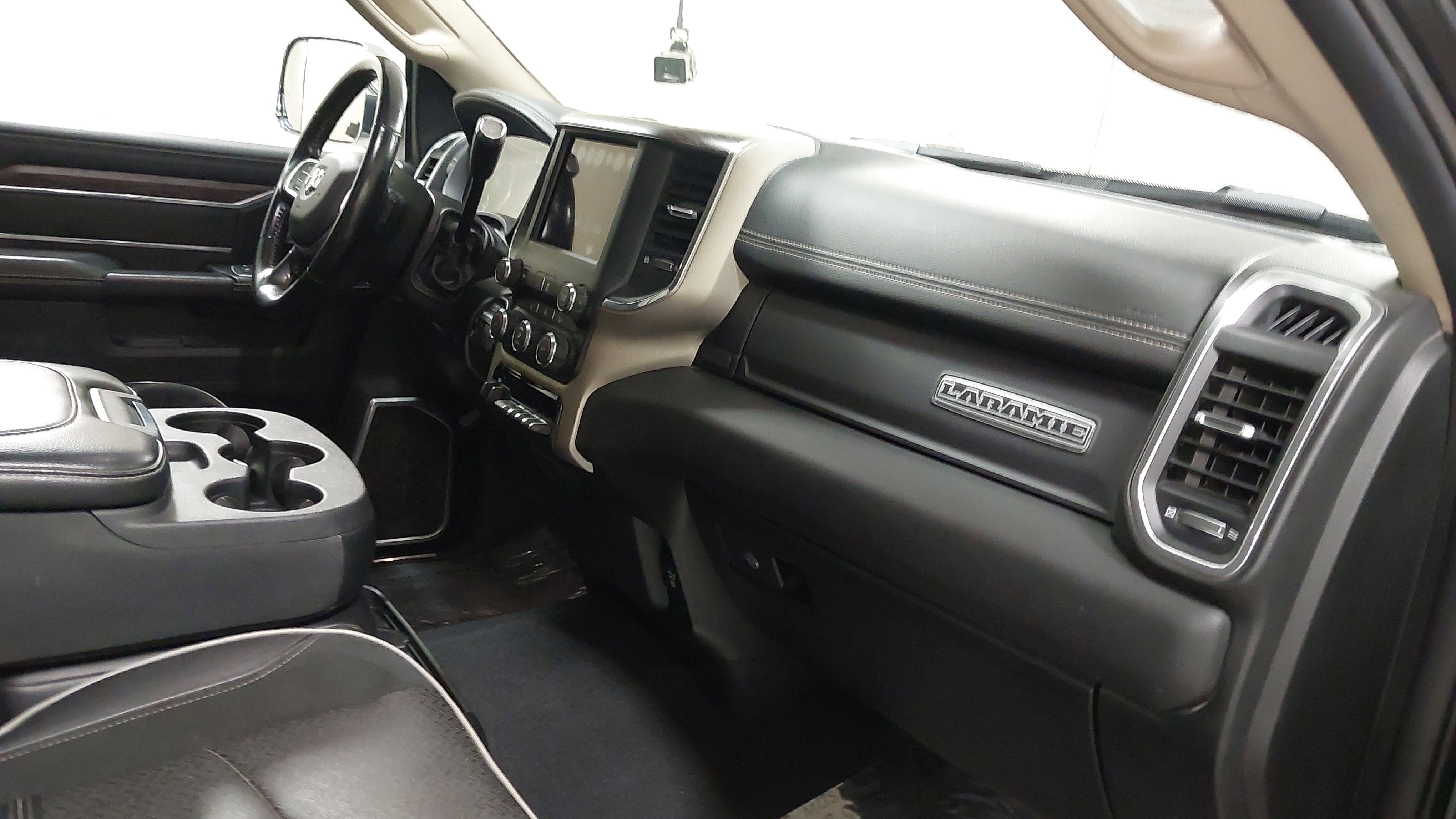 2021 RAM 2500 Laramie Crew Cab 4x4 6'4' Box