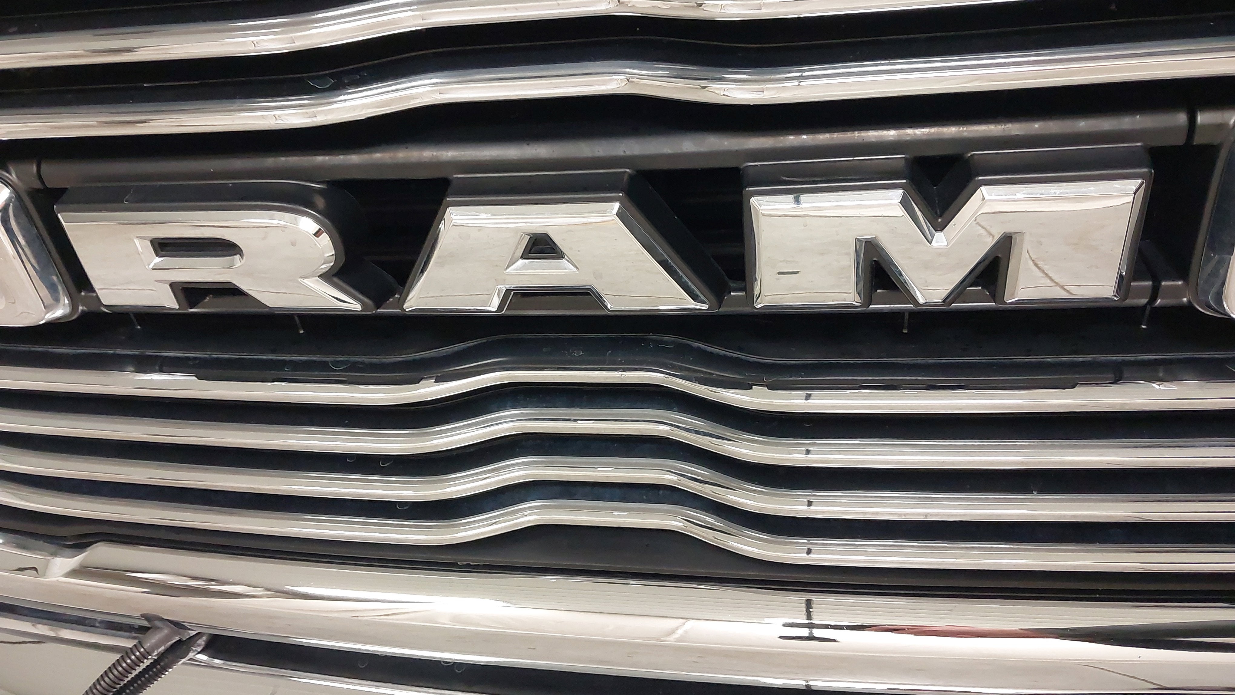 2021 RAM 2500 Laramie Crew Cab 4x4 6'4' Box