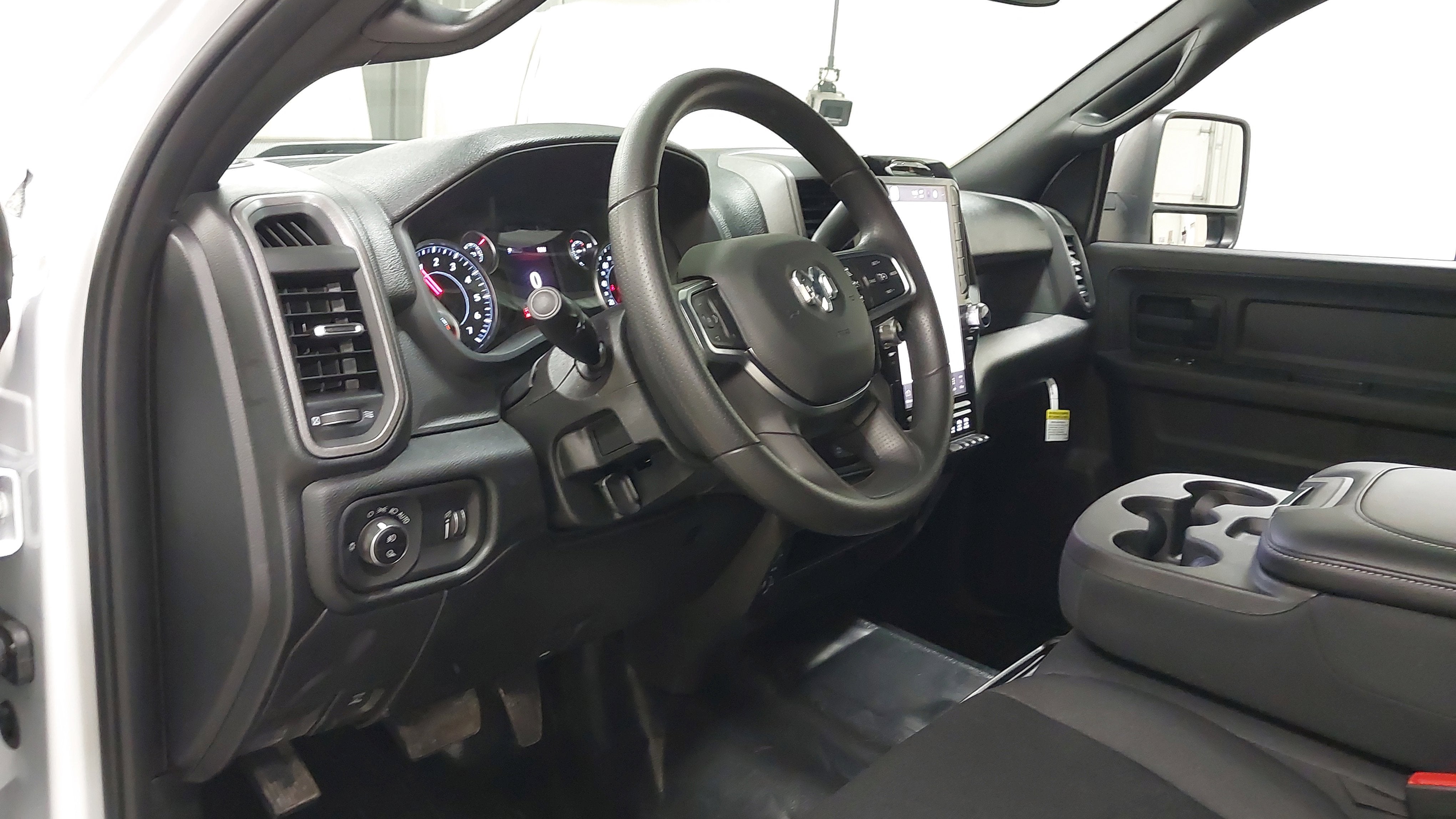 2026 RAM Ram 2500 RAM 2500 TRADESMAN CREW CAB 4X4 8' BOX