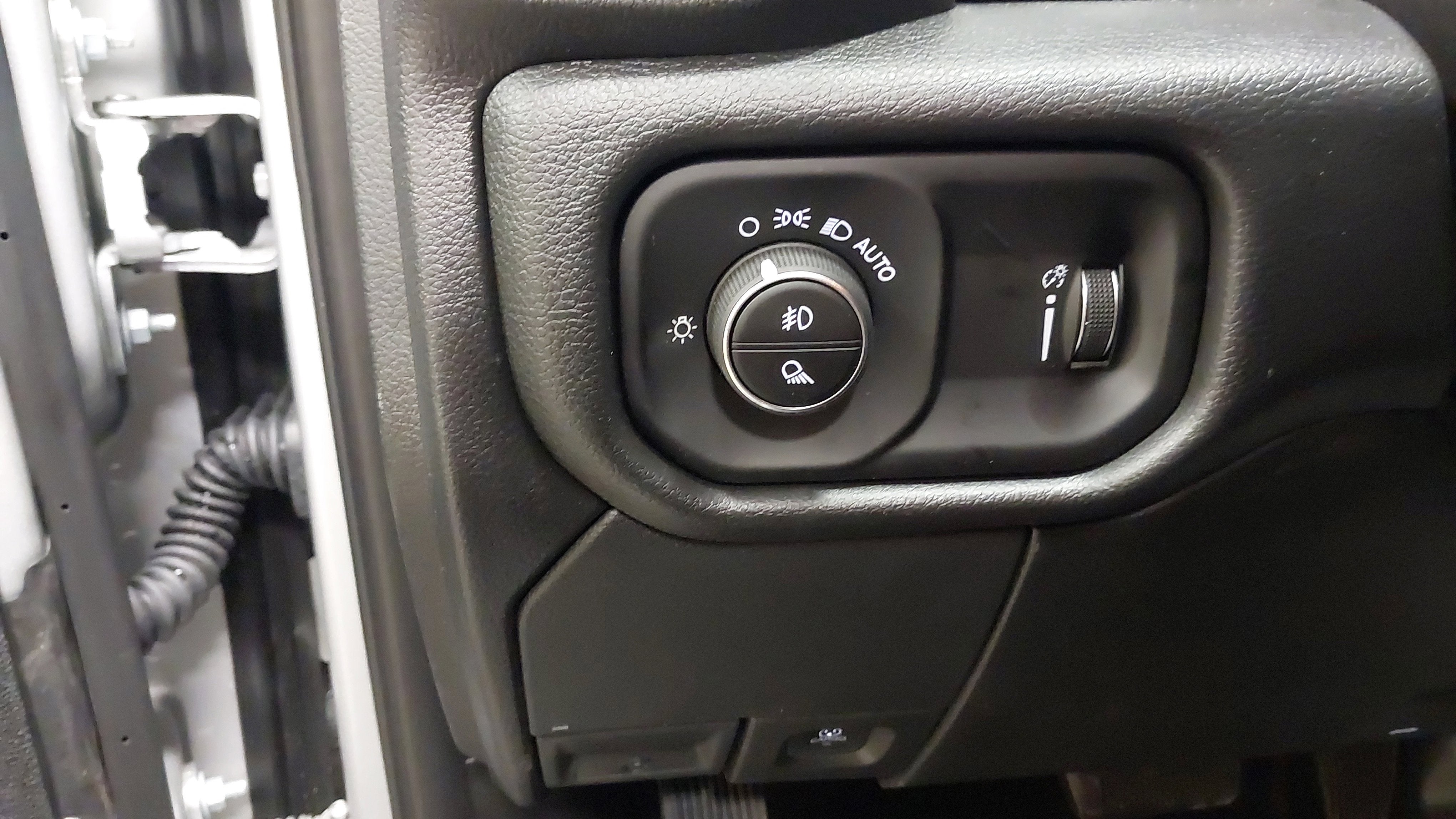 2026 RAM Ram 2500 RAM 2500 TRADESMAN CREW CAB 4X4 8' BOX