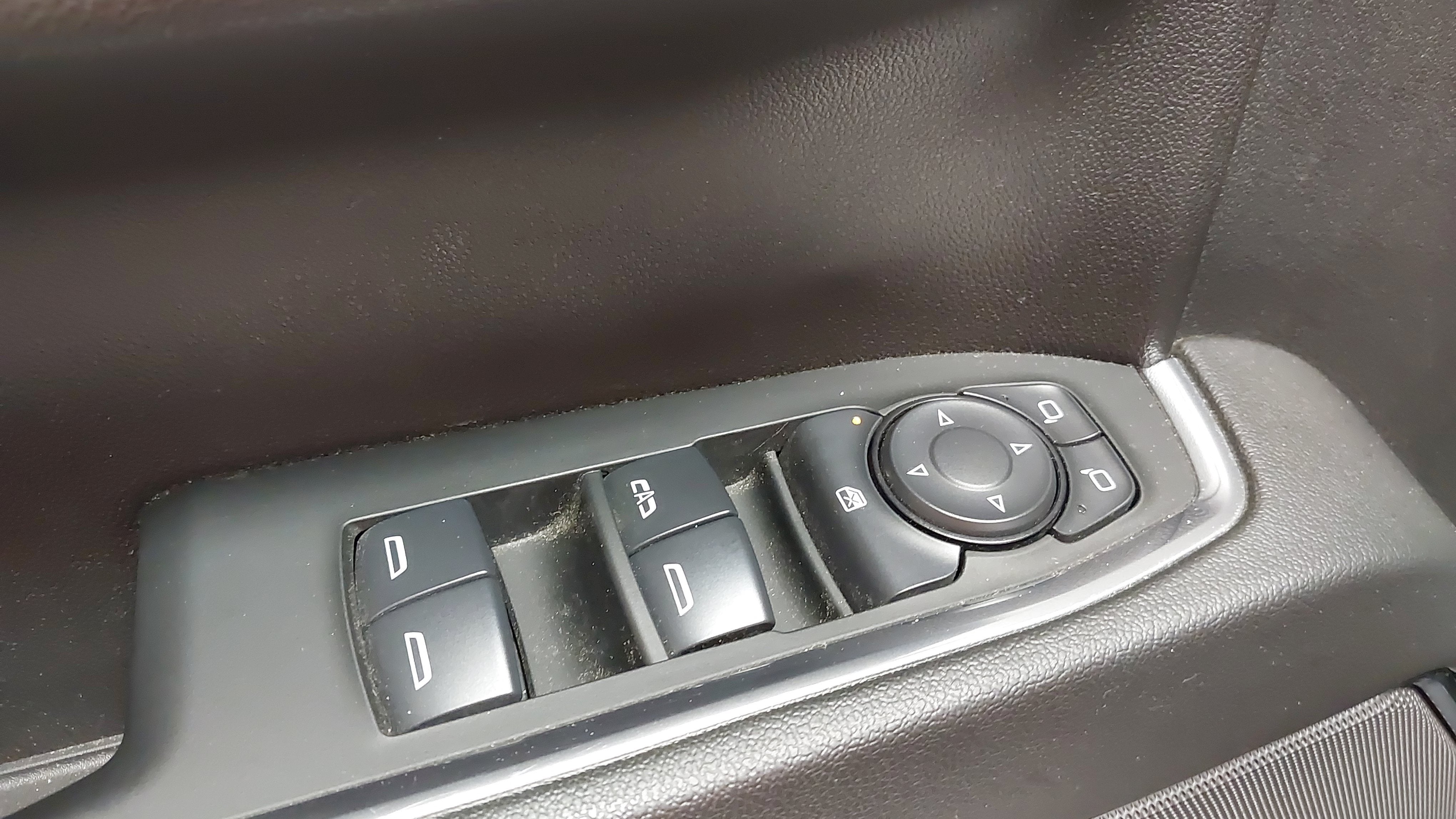 2024 Chevrolet Silverado 1500 4WD Crew Cab Short Bed LT with 2FL