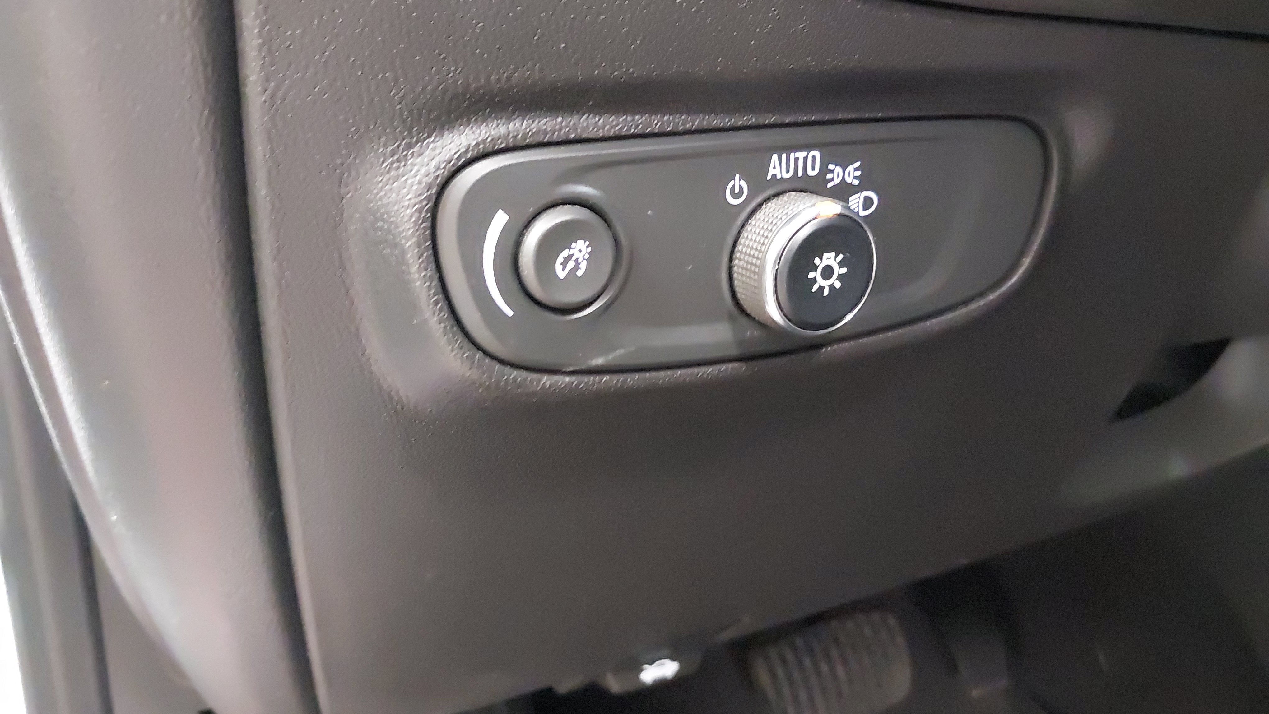 2022 Chevrolet Equinox FWD LS