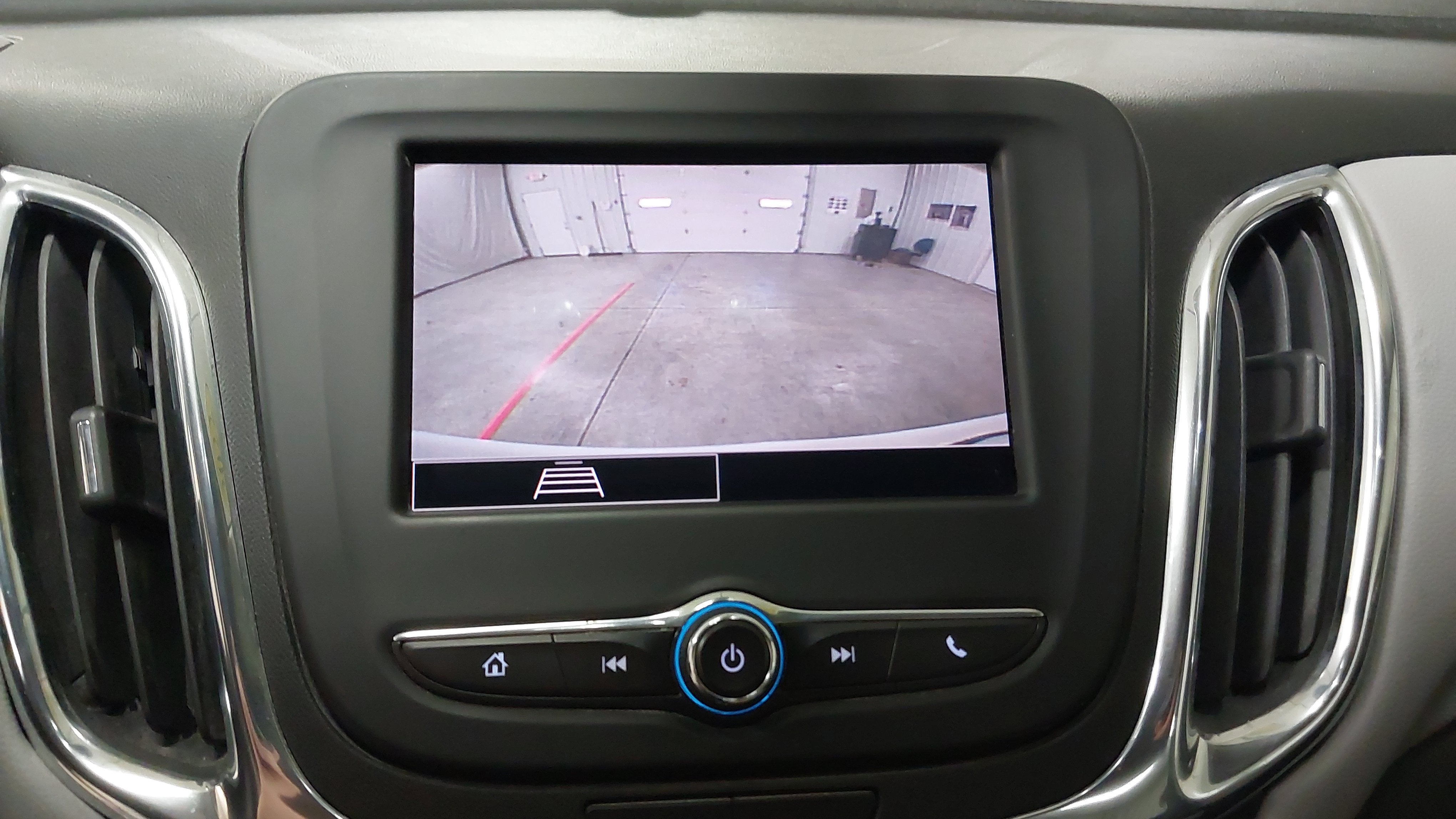2022 Chevrolet Equinox FWD LS