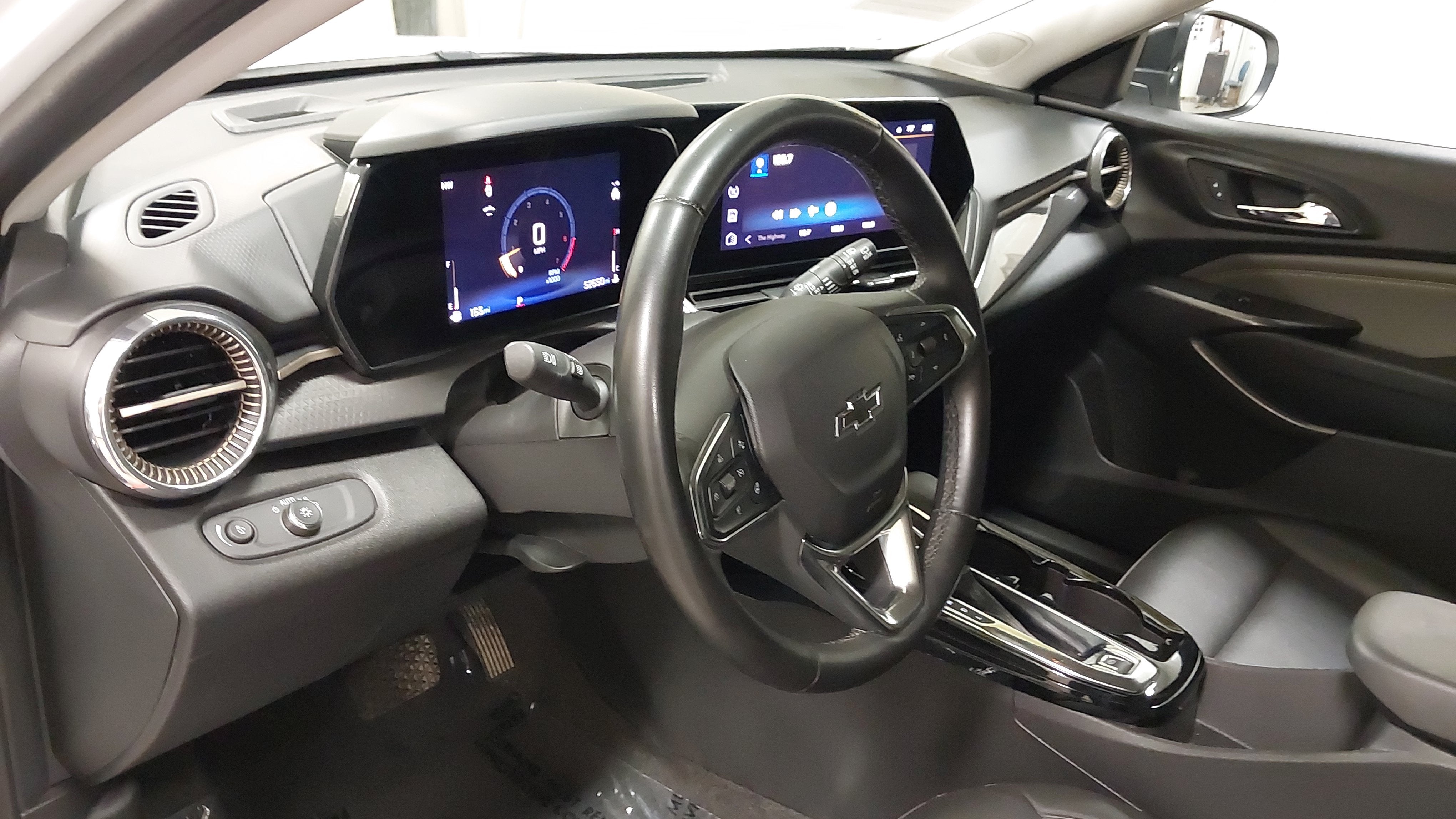 2025 Chevrolet Trax FWD ACTIV